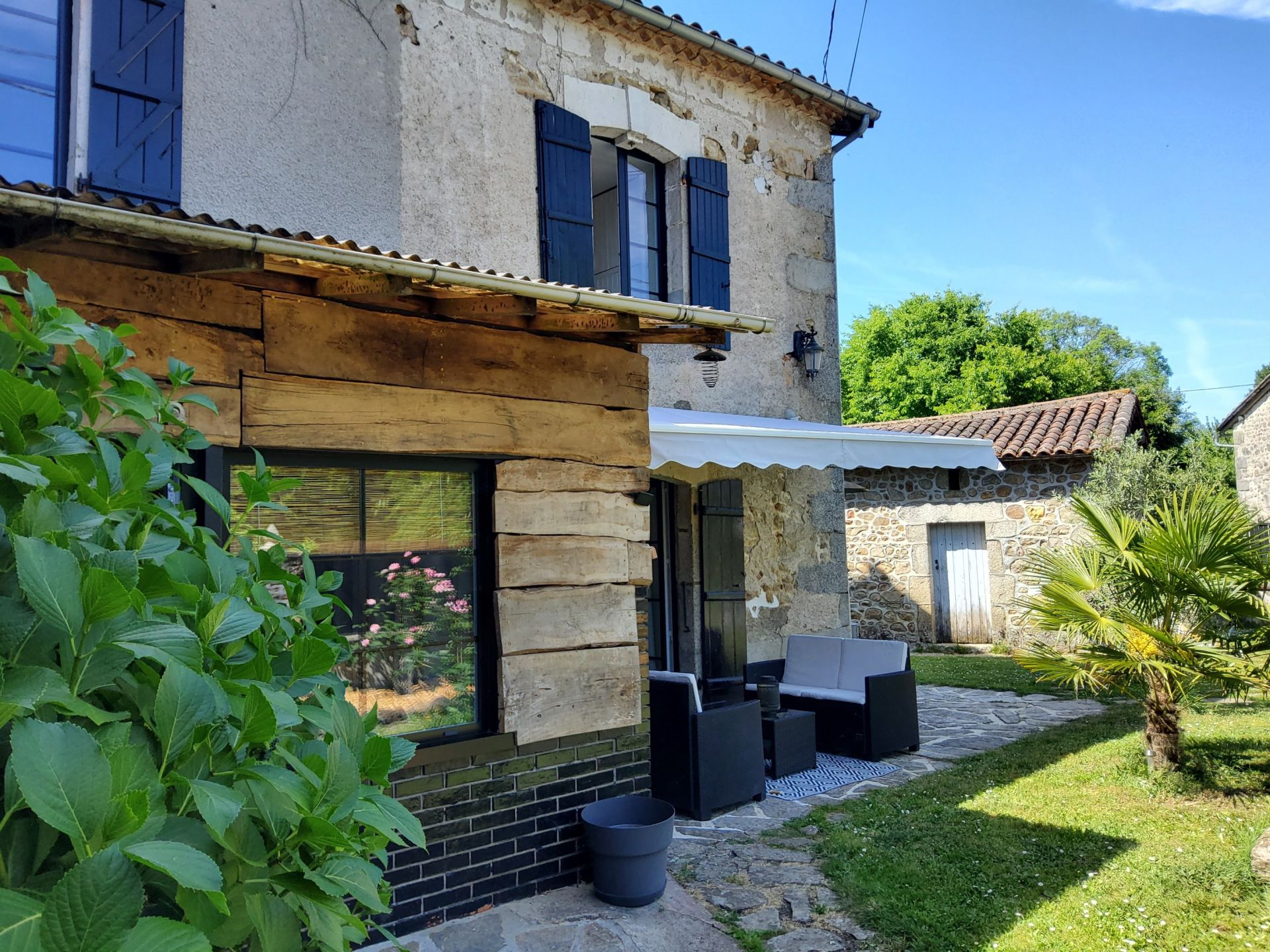 Vente Maison 7&nbsp;Pièces 160&nbsp;m² Étouars