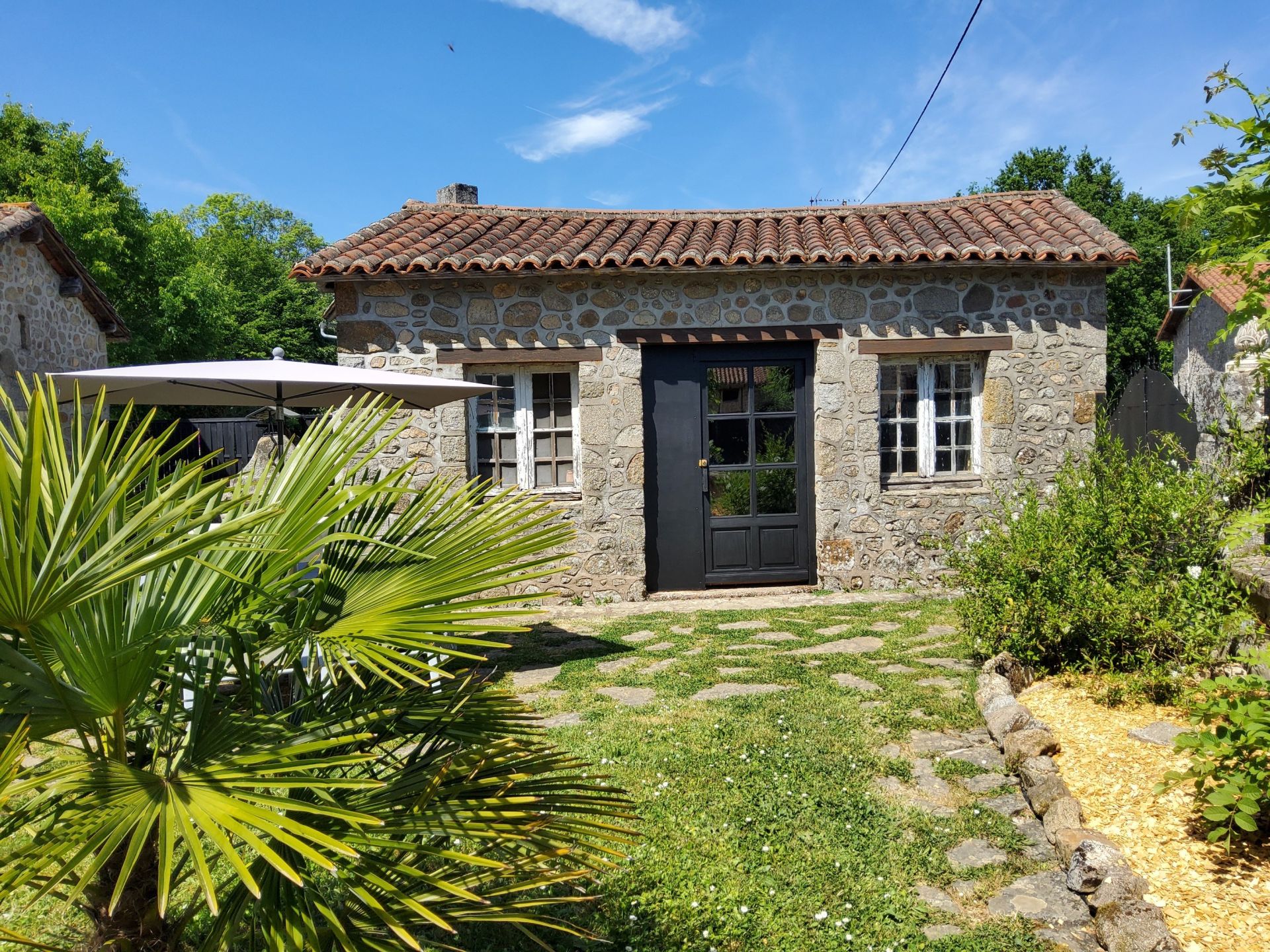 maison 7 Pièces en vente sur ETOUARS (24360)