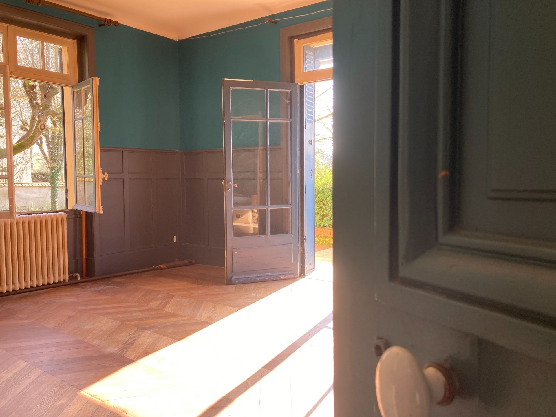 mansion 9 rooms for sale on COUILLY PONT AUX DAMES (77860)