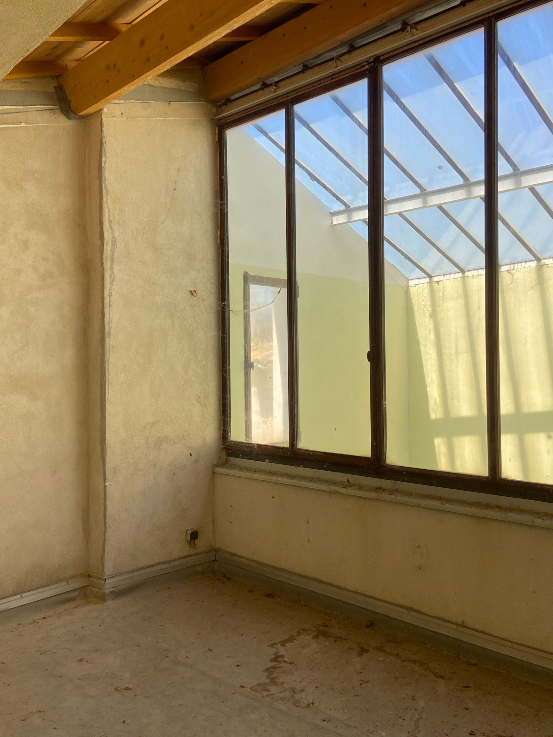 maison 8 Pièces en vente sur L ISLE SUR LA SORGUE (84800)