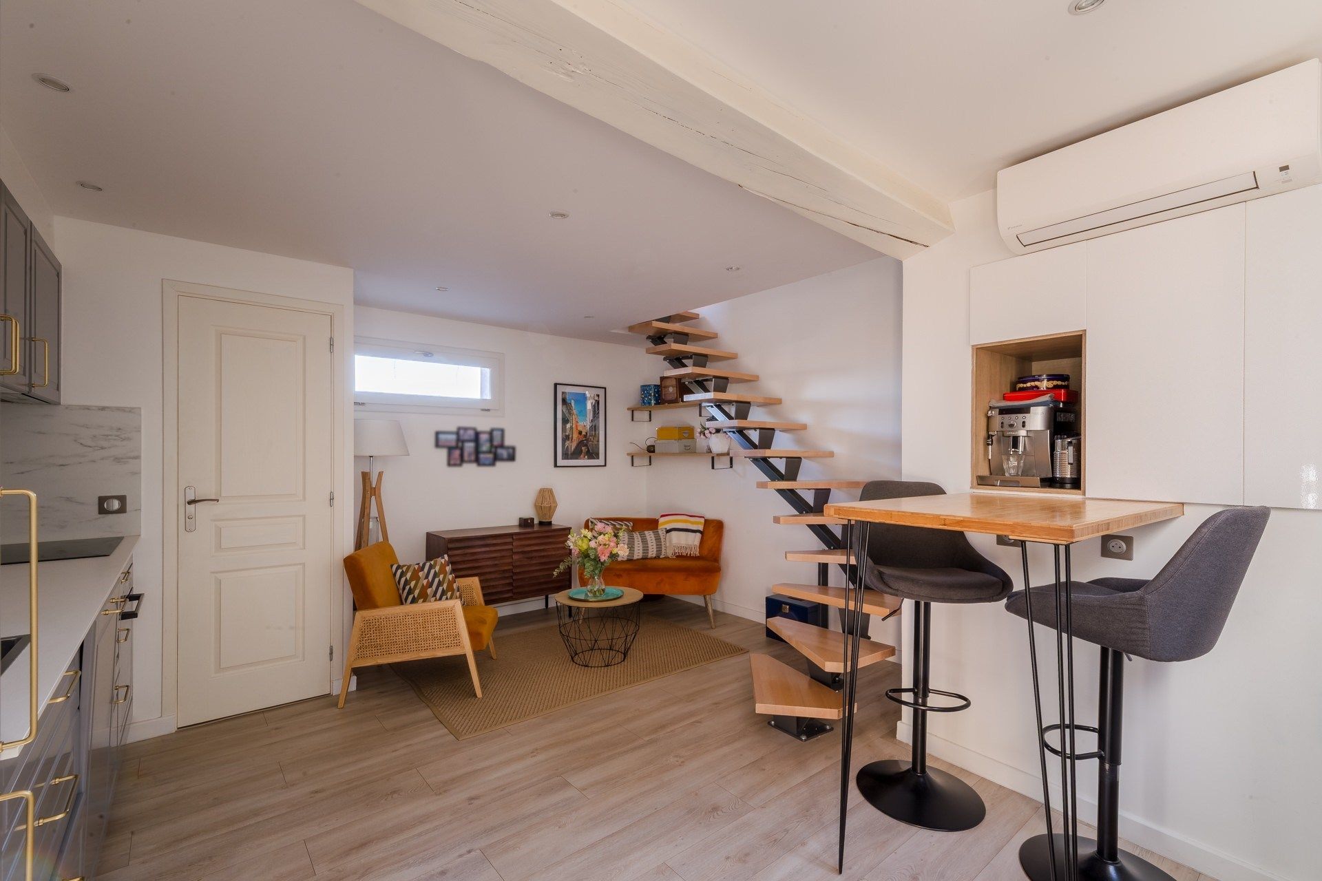 apartment 2 rooms for sale on LYON (69005)