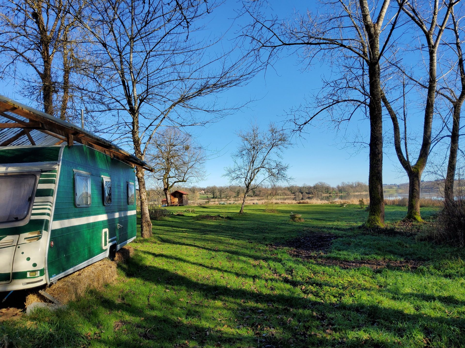 house 9 rooms for sale on ST QUENTIN SUR CHARENTE (16150)