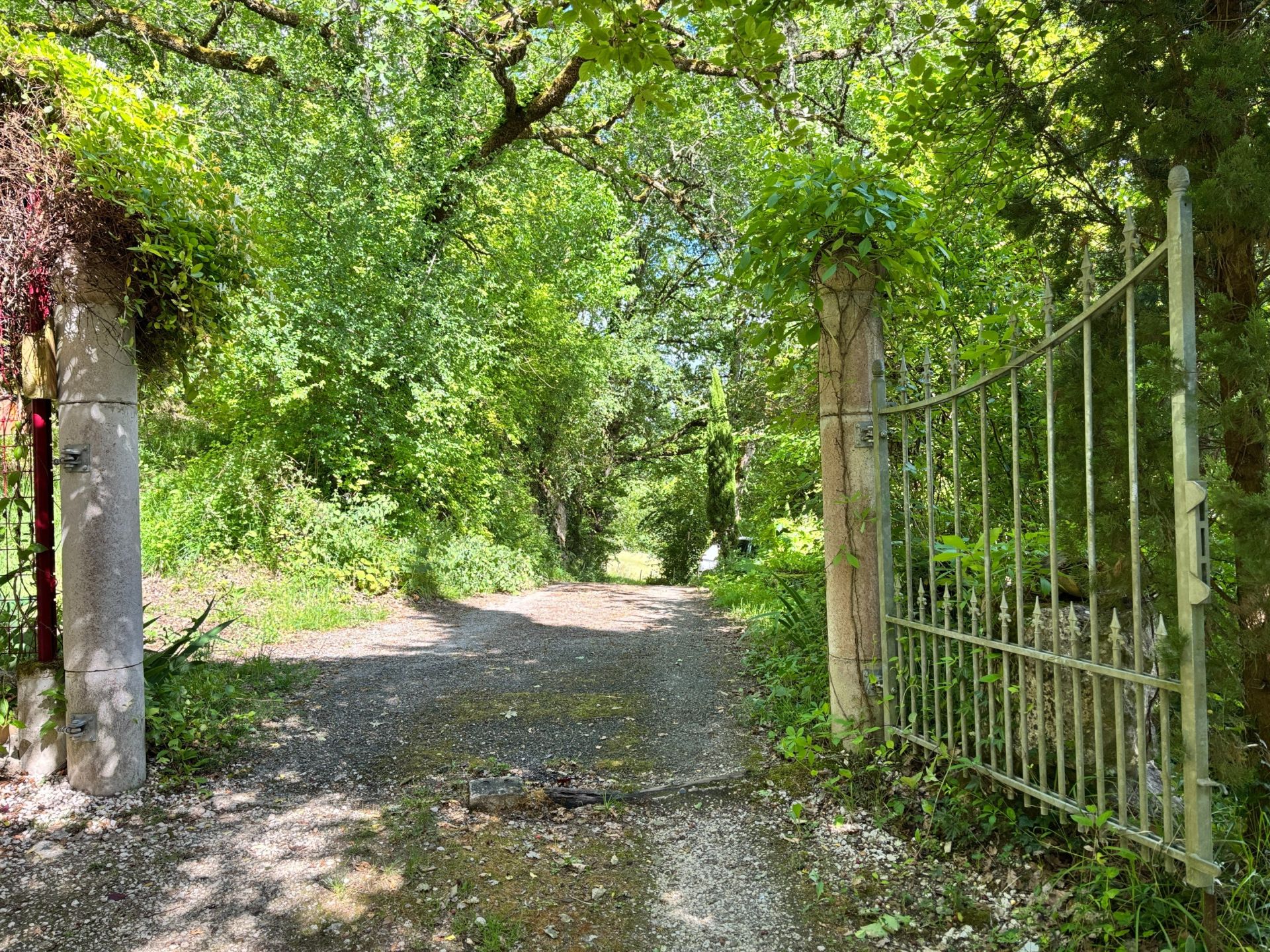 house 8 rooms for sale on MONTAIGU DE QUERCY (82150)