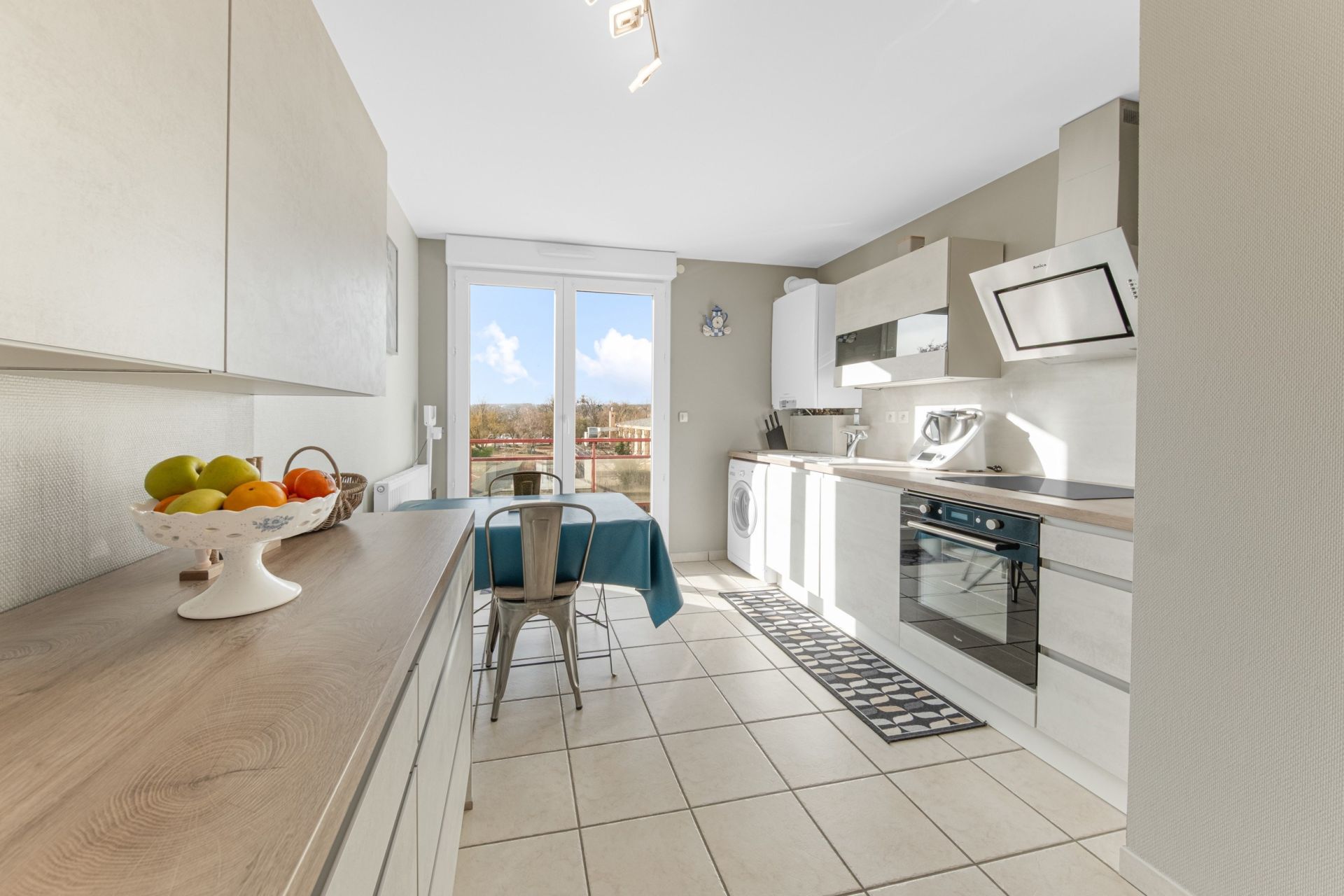 duplex 6 rooms for sale on DIJON (21000)