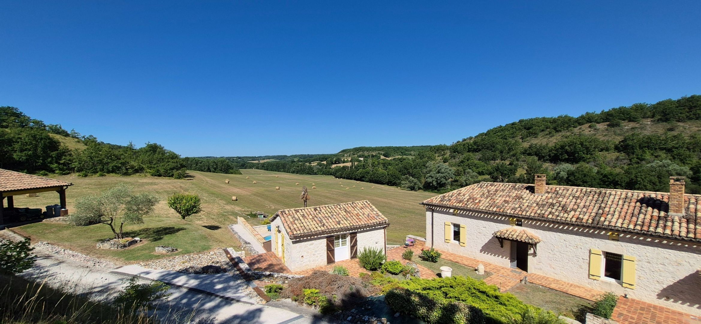 ferme 7 Pièces en vente sur MONTAIGU DE QUERCY (82150)