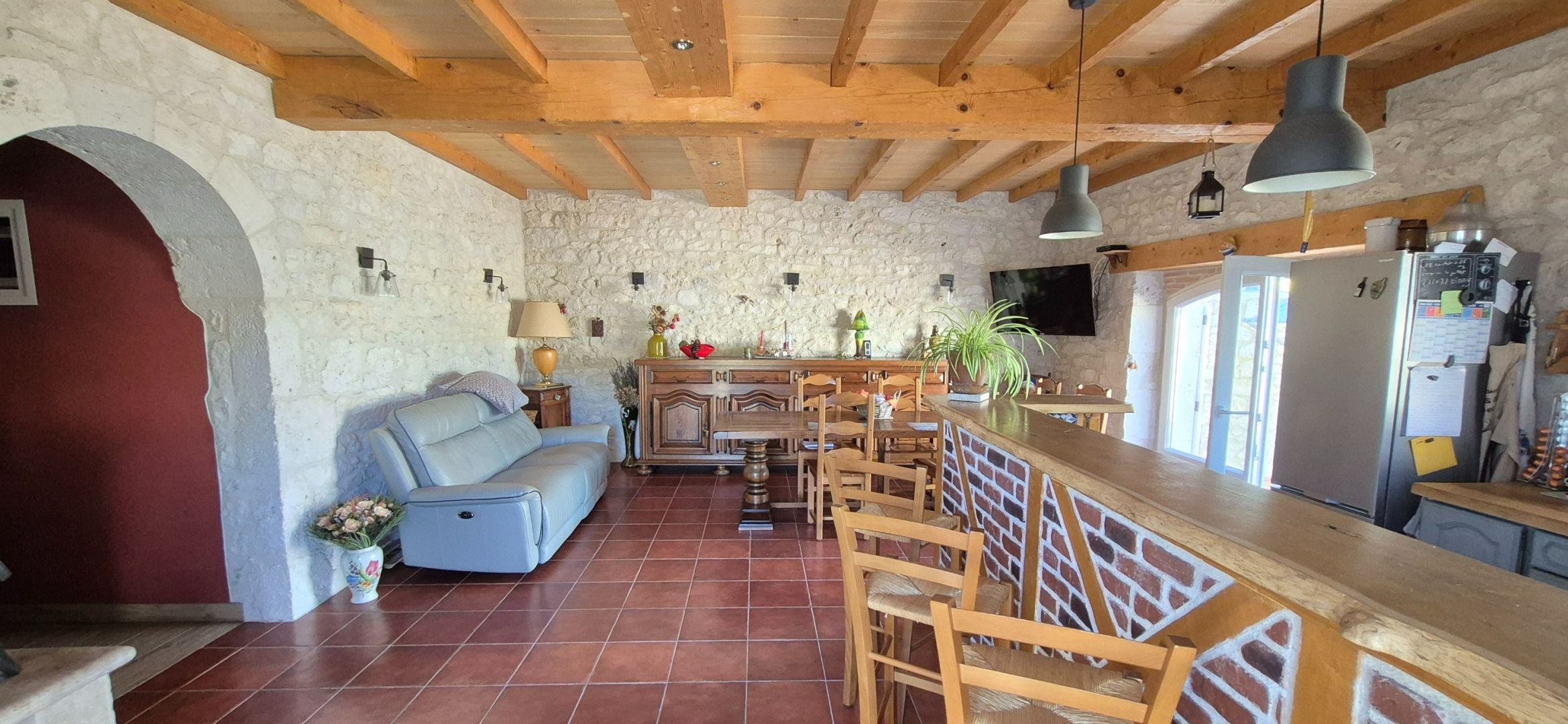 ferme 7 Pièces en vente sur MONTAIGU DE QUERCY (82150)