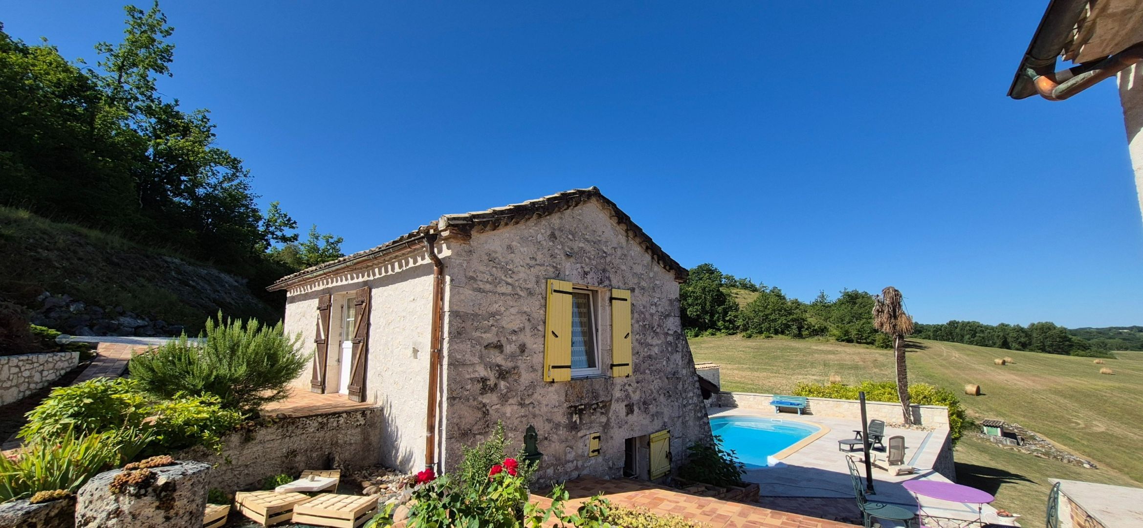 ferme 7 Pièces en vente sur MONTAIGU DE QUERCY (82150)