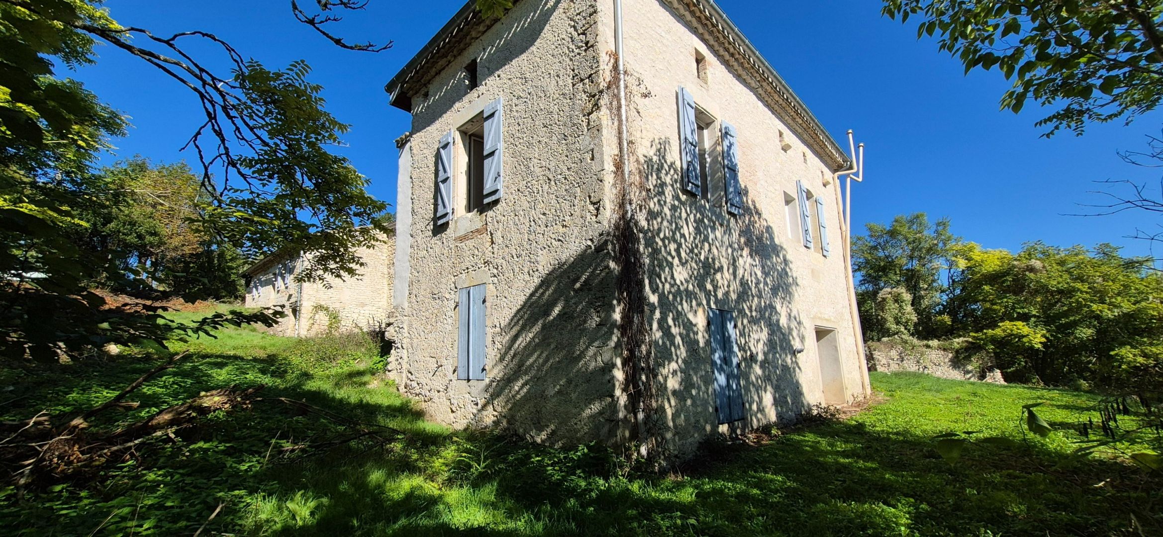 maison 5 Pièces en vente sur TOUFFAILLES (82190)