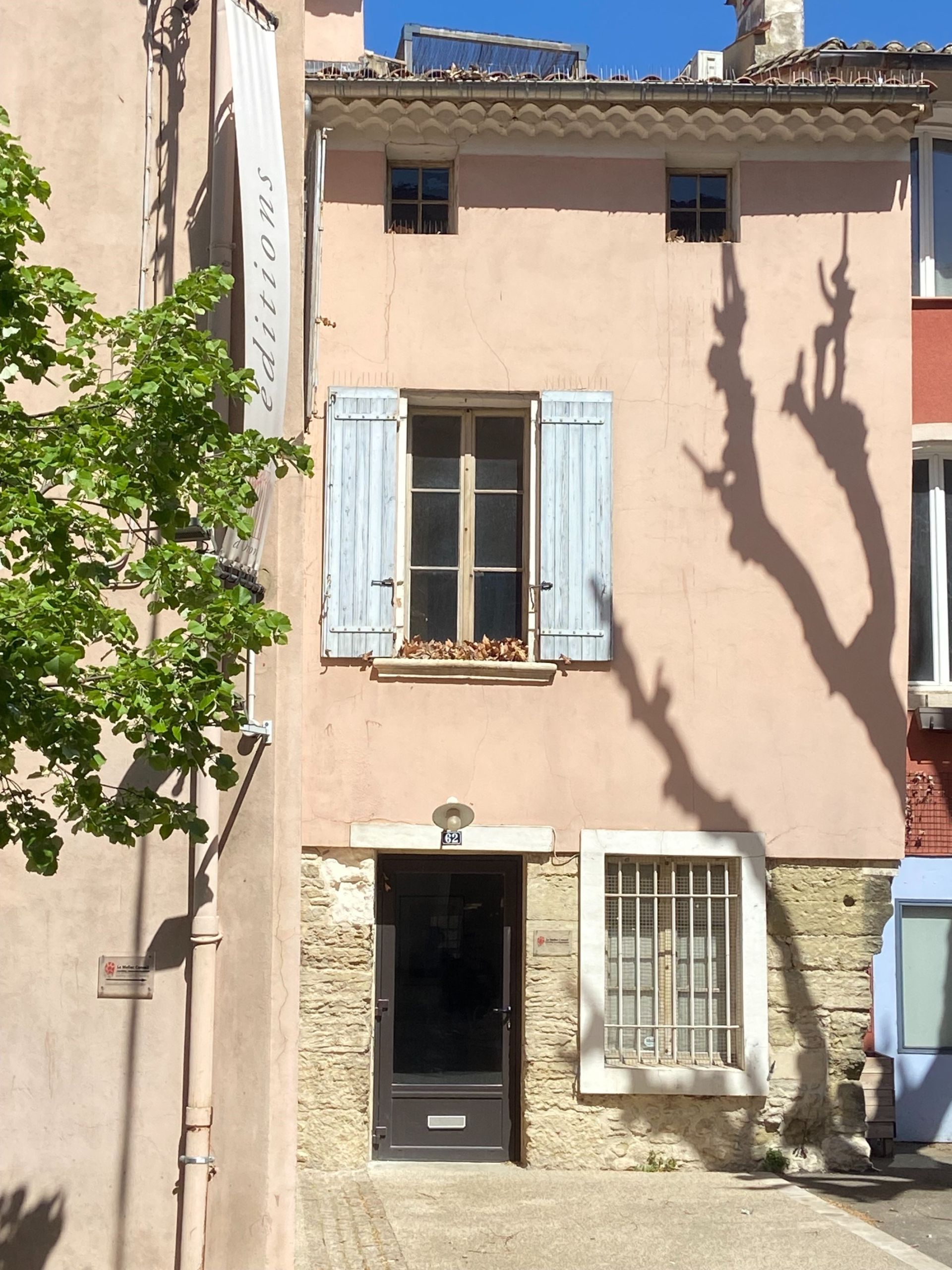 maison 8 Pièces en vente sur L ISLE SUR LA SORGUE (84800)