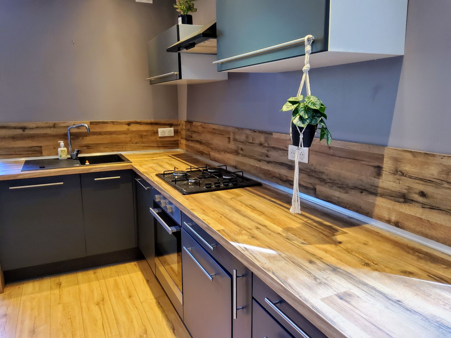 propriété 8 Pièces en vente sur CHALUS (87230)