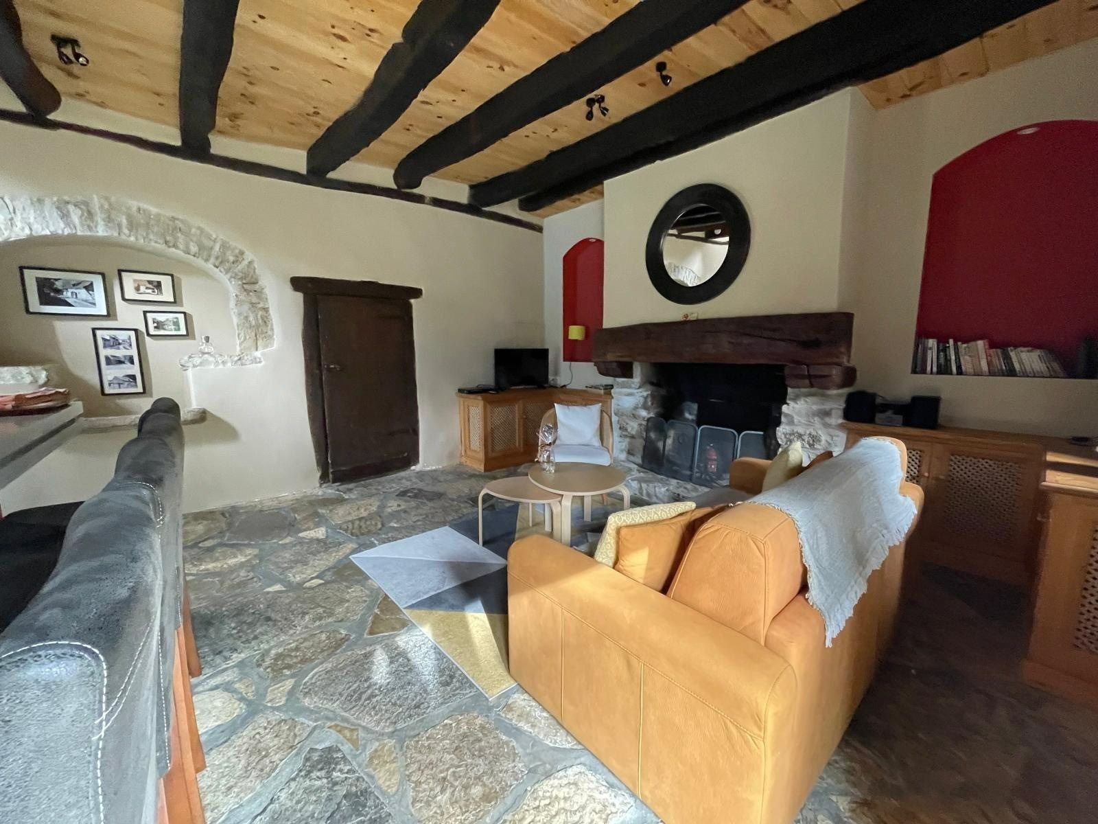 maison 14 Pièces en vente sur CAYLUS (82160)