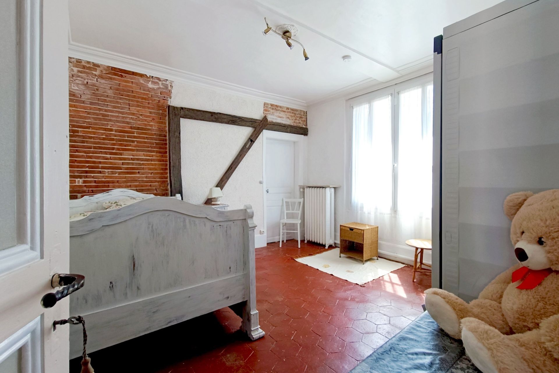 maison 18 Pièces en vente sur CHERISY (28500)