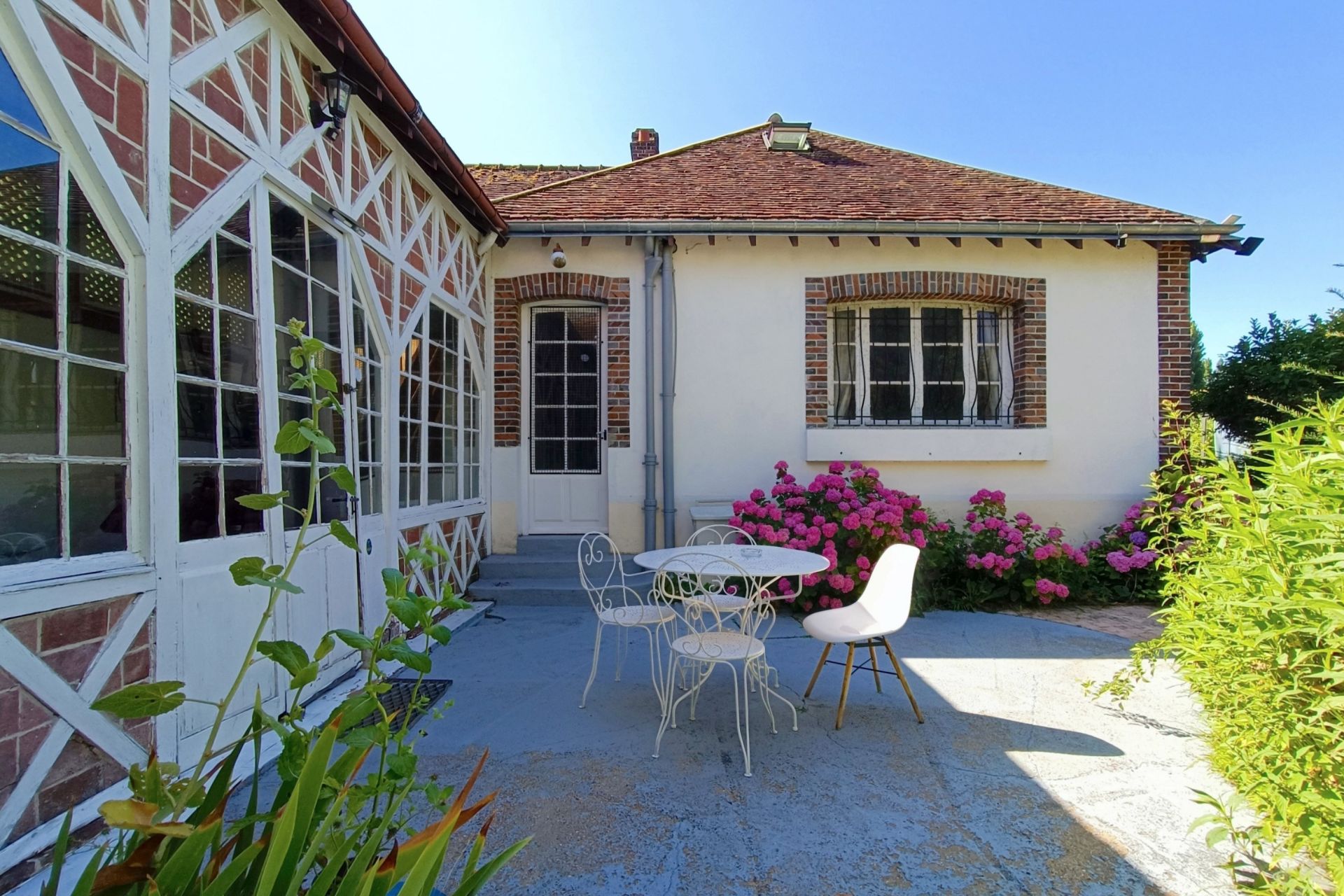 maison 18 Pièces en vente sur CHERISY (28500)