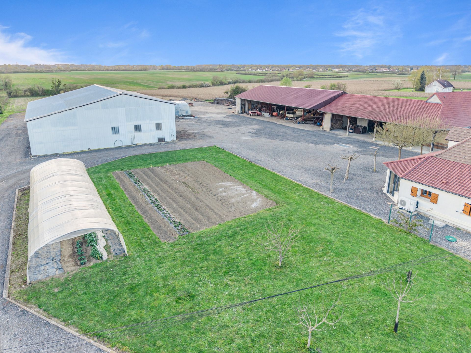 ferme 4 Pièces en vente sur ST CHRISTOPHE EN BRESSE (71370)