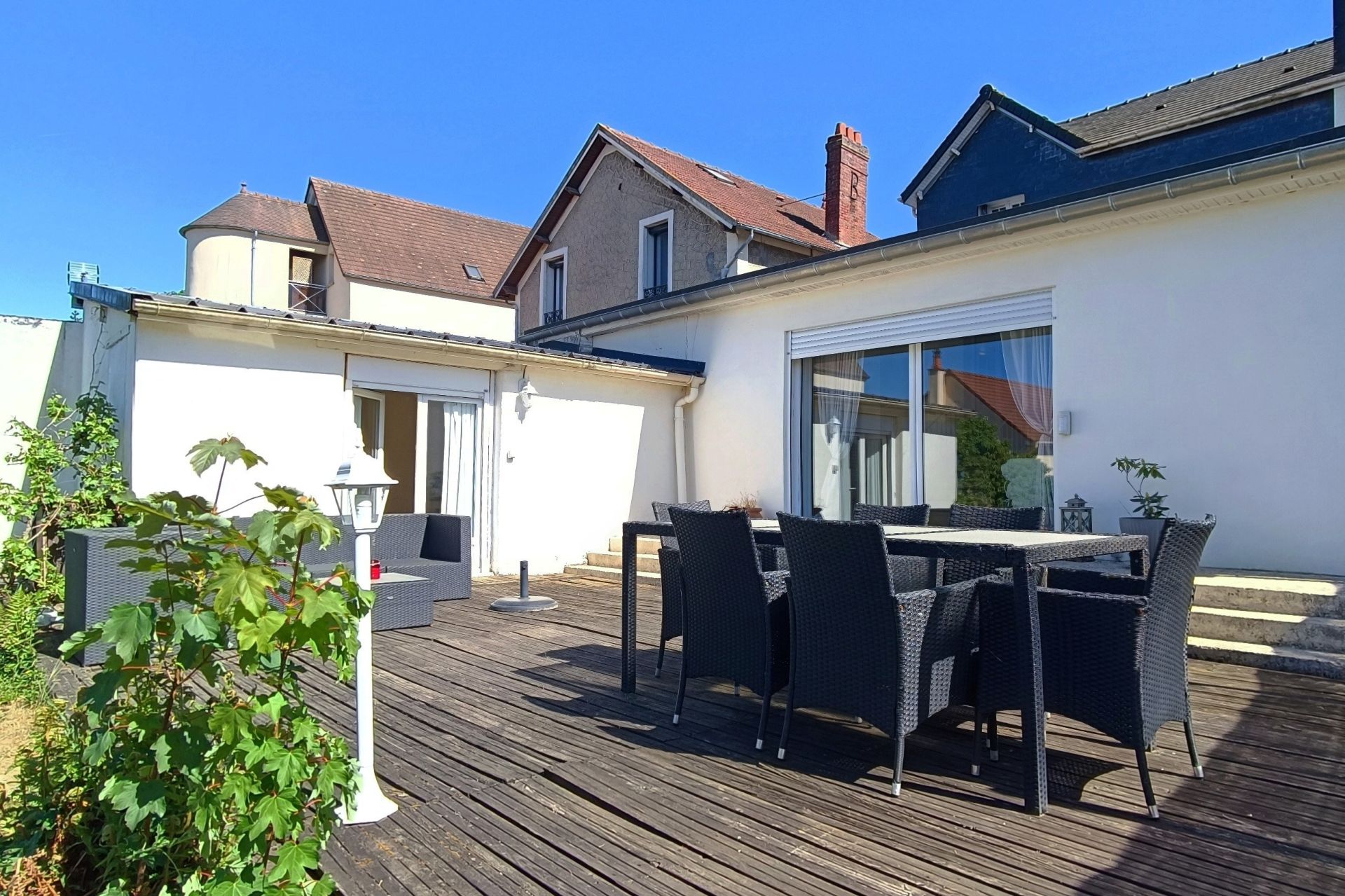 maison de ville 8 Pièces en vente sur BONNIERES SUR SEINE (78270)