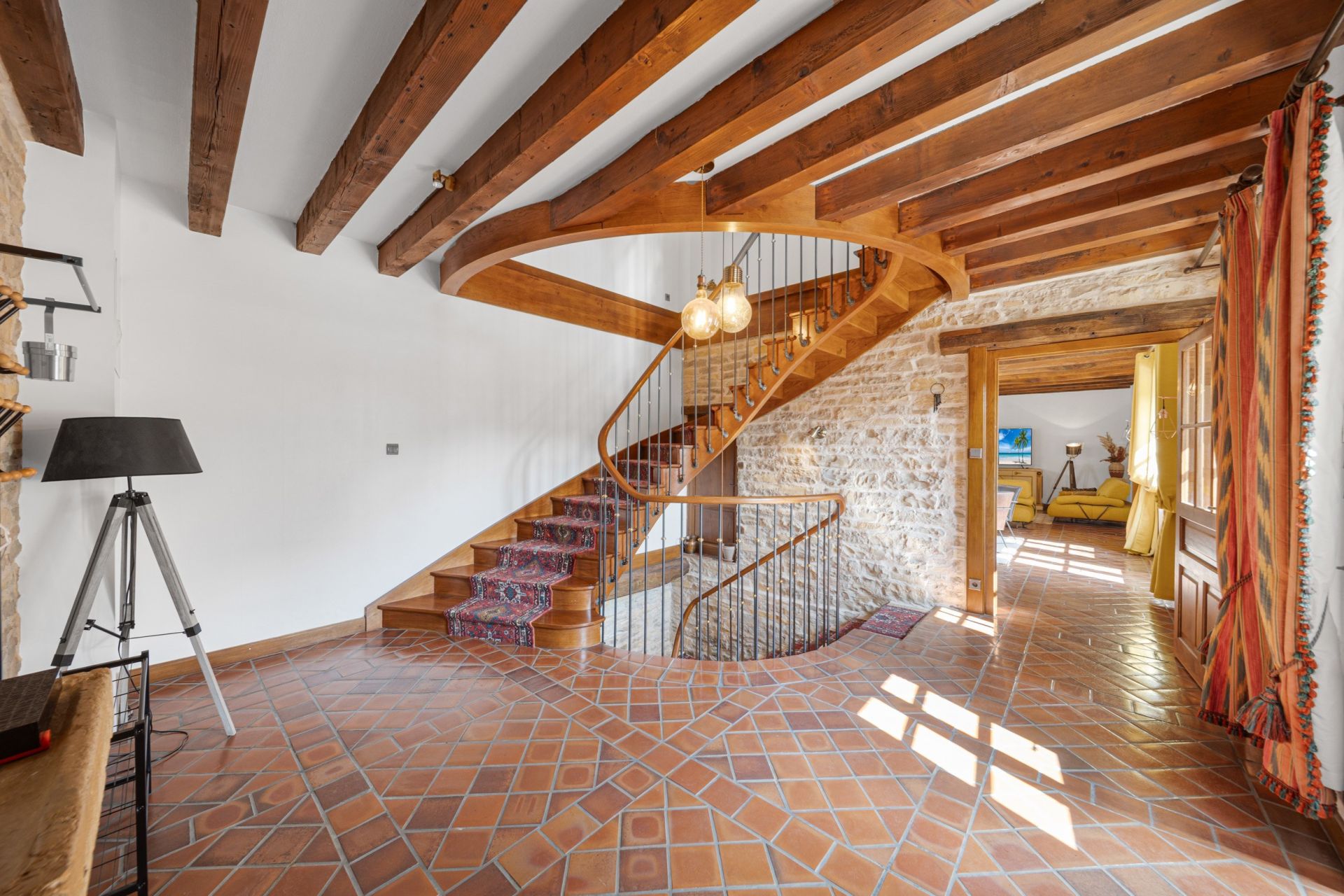 propriété 12 Pièces en vente sur CORCELLES LES MONTS (21160)