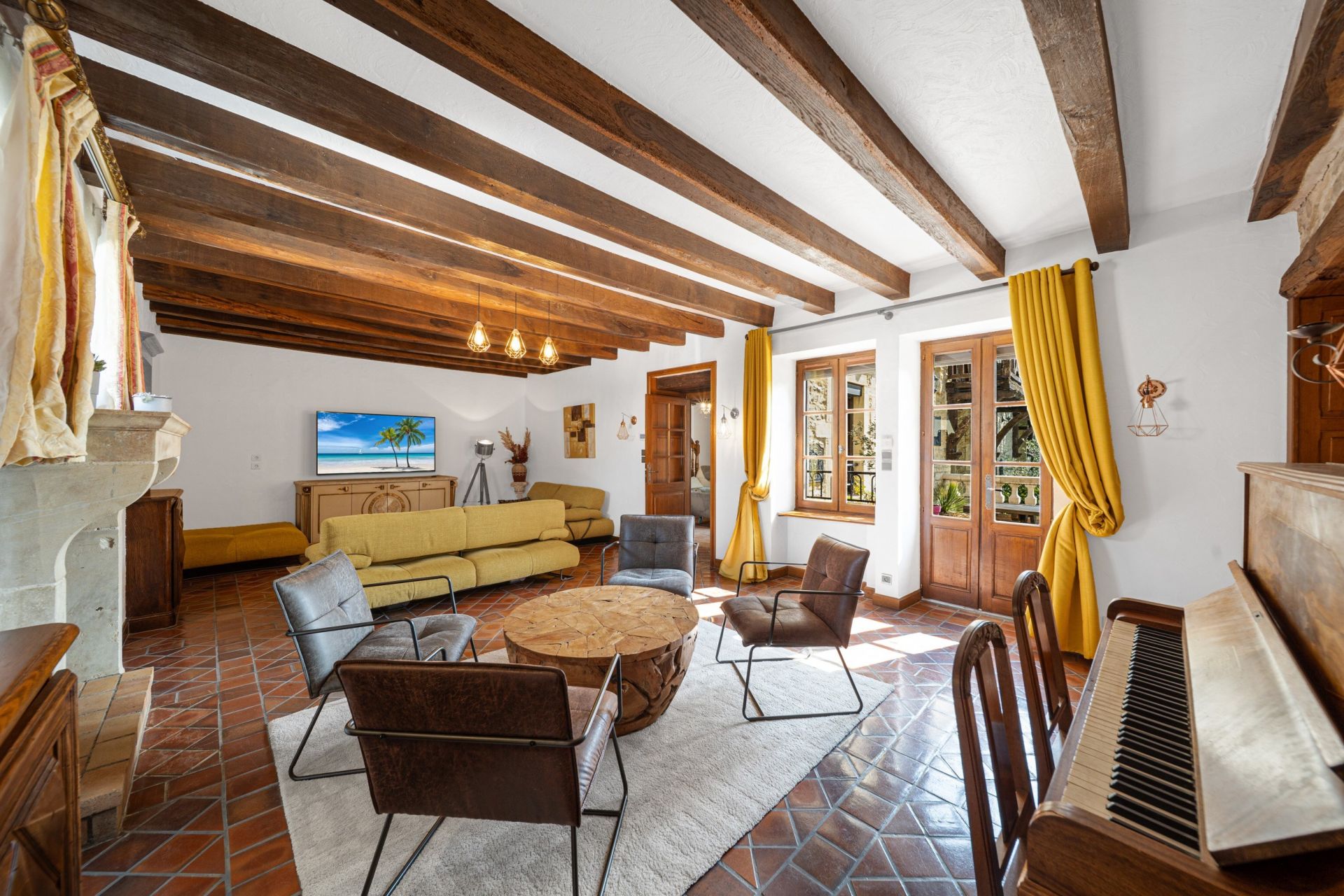 propriété 12 Pièces en vente sur CORCELLES LES MONTS (21160)