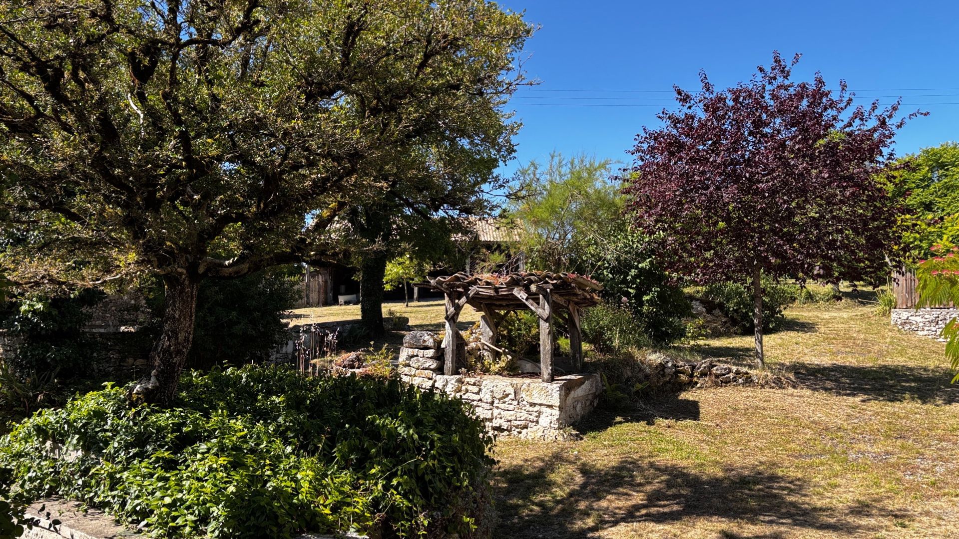fermette 8 Pièces en vente sur MONTAIGU DE QUERCY (82150)