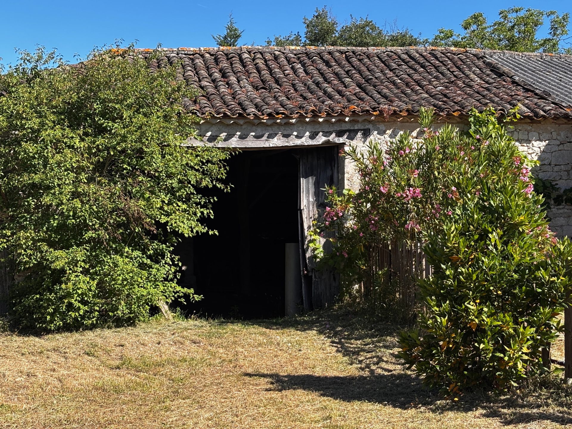 fermette 8 Pièces en vente sur MONTAIGU DE QUERCY (82150)