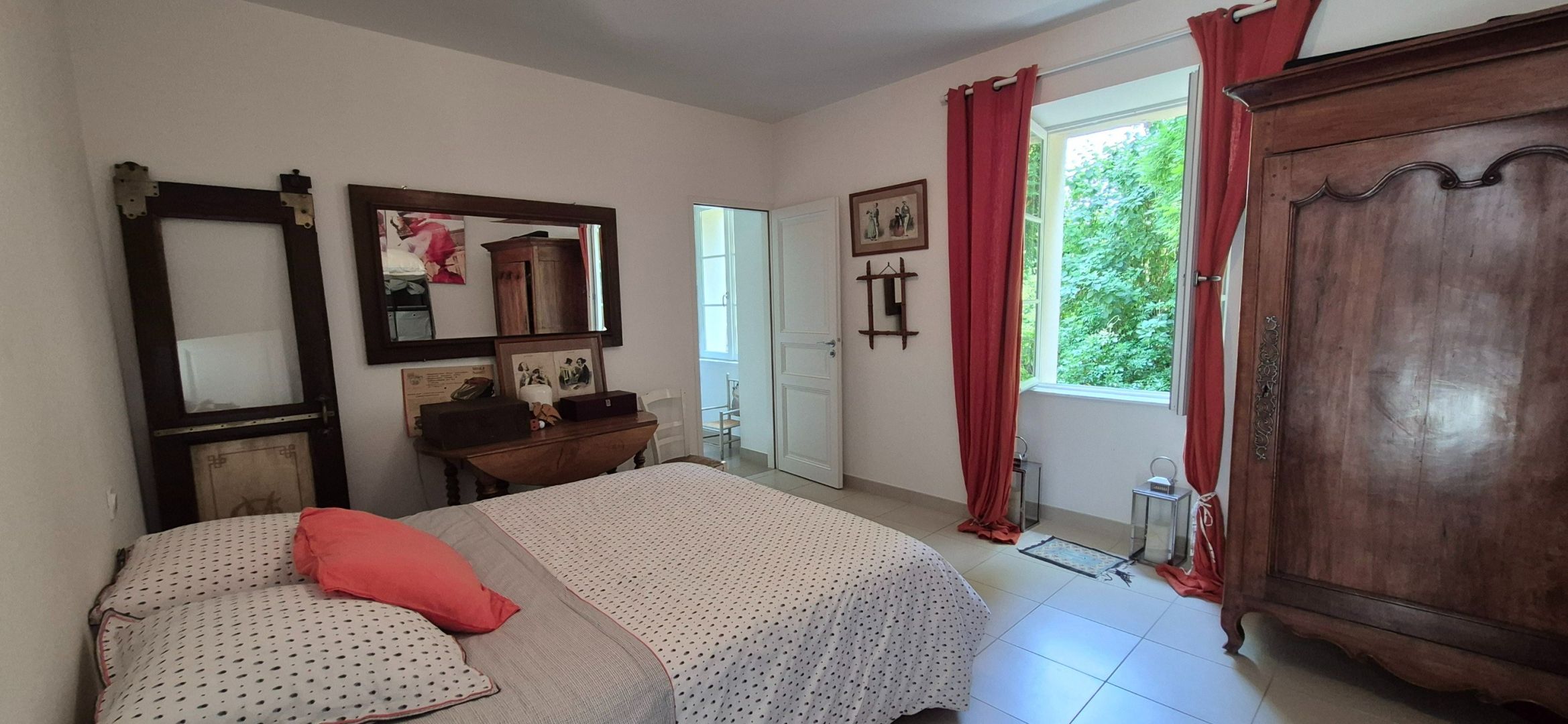 propriété 9 Pièces en vente sur FONGRAVE (47260)