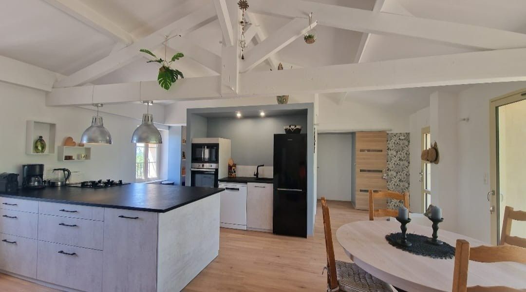 house 14 rooms for sale on ALBAS (46140)