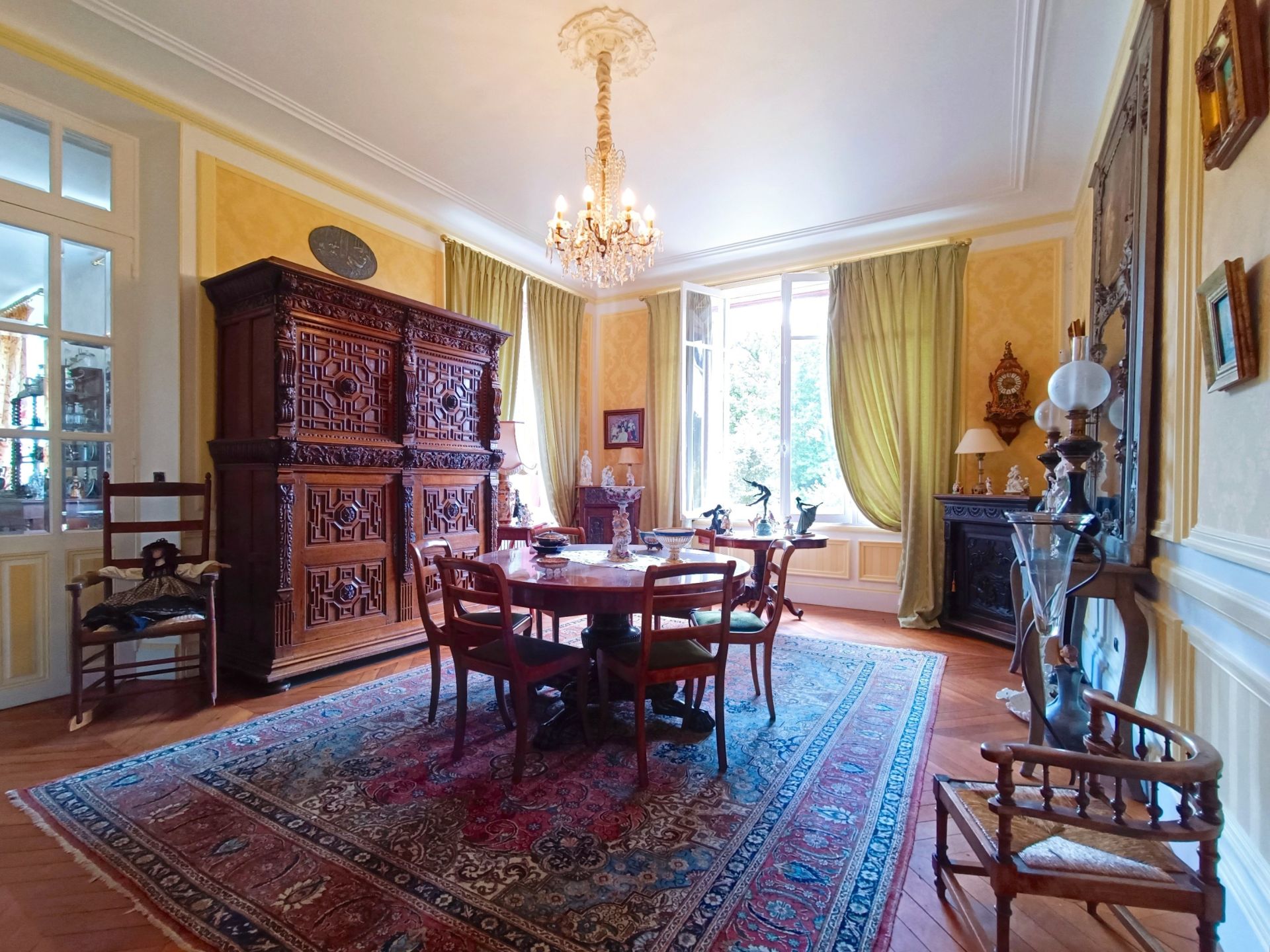 maison de maître 16 Pièces en vente sur NOGENT LE ROI (28210)