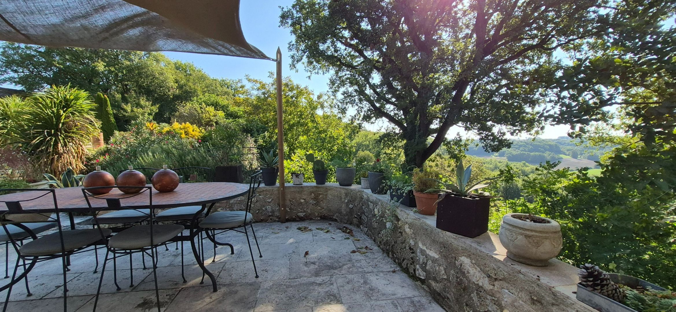 property 10 rooms for sale on ROQUECOR (82150)
