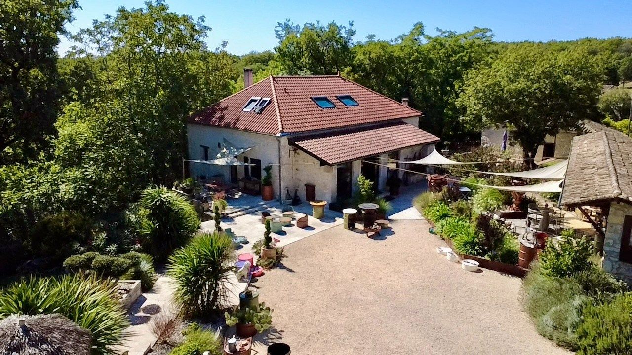 property 10 rooms for sale on ROQUECOR (82150)