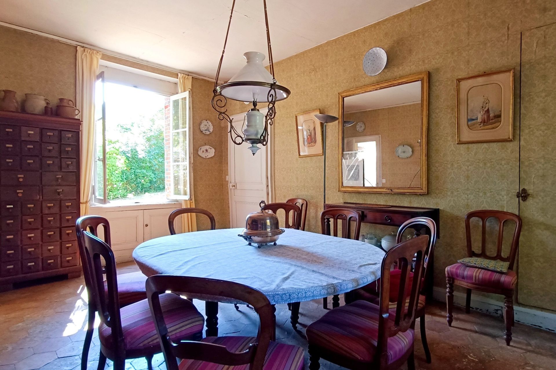 propriété 13 Pièces en vente sur MAINTENON (28130)