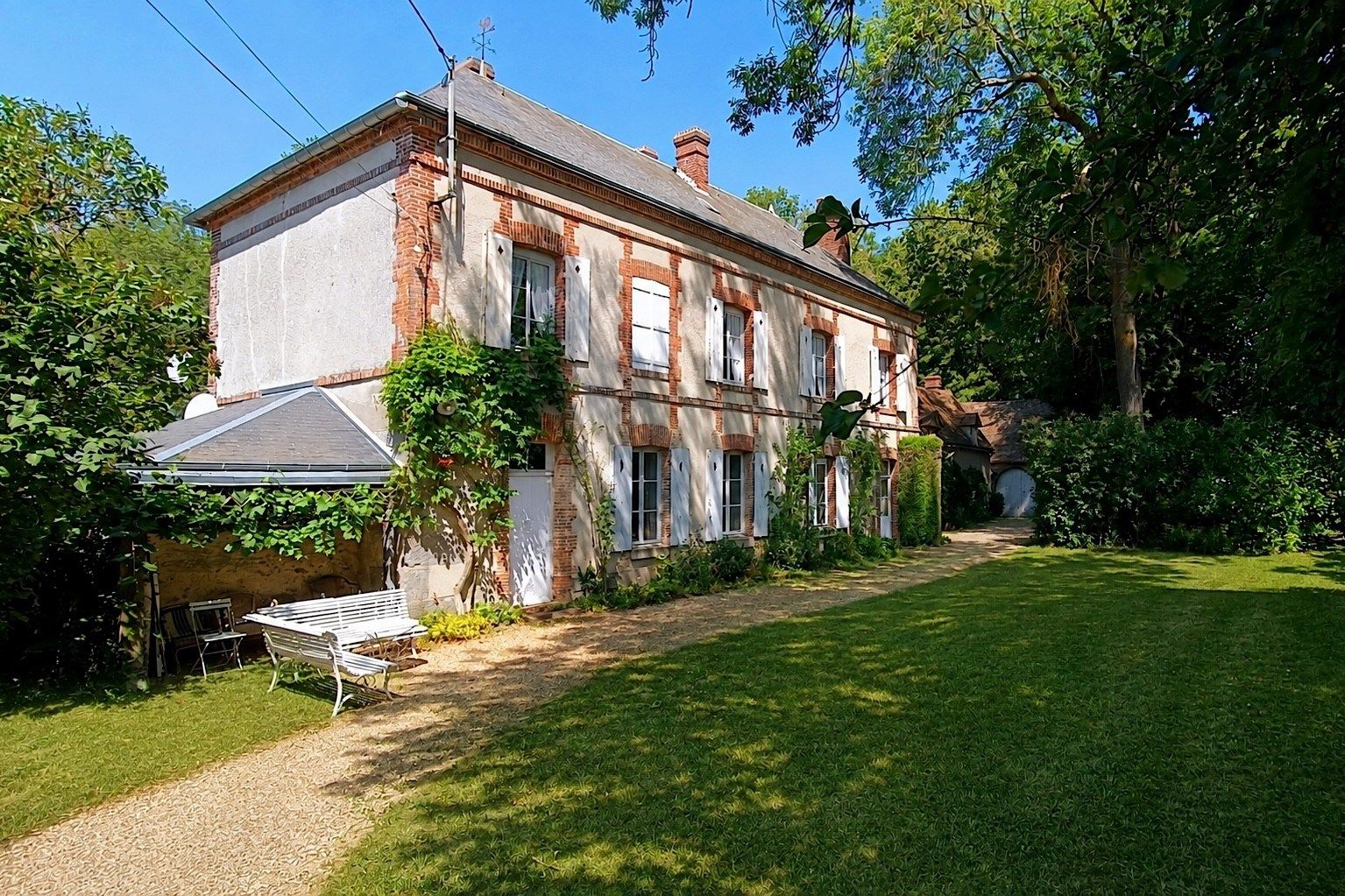 propriété 13 Pièces en vente sur MAINTENON (28130)