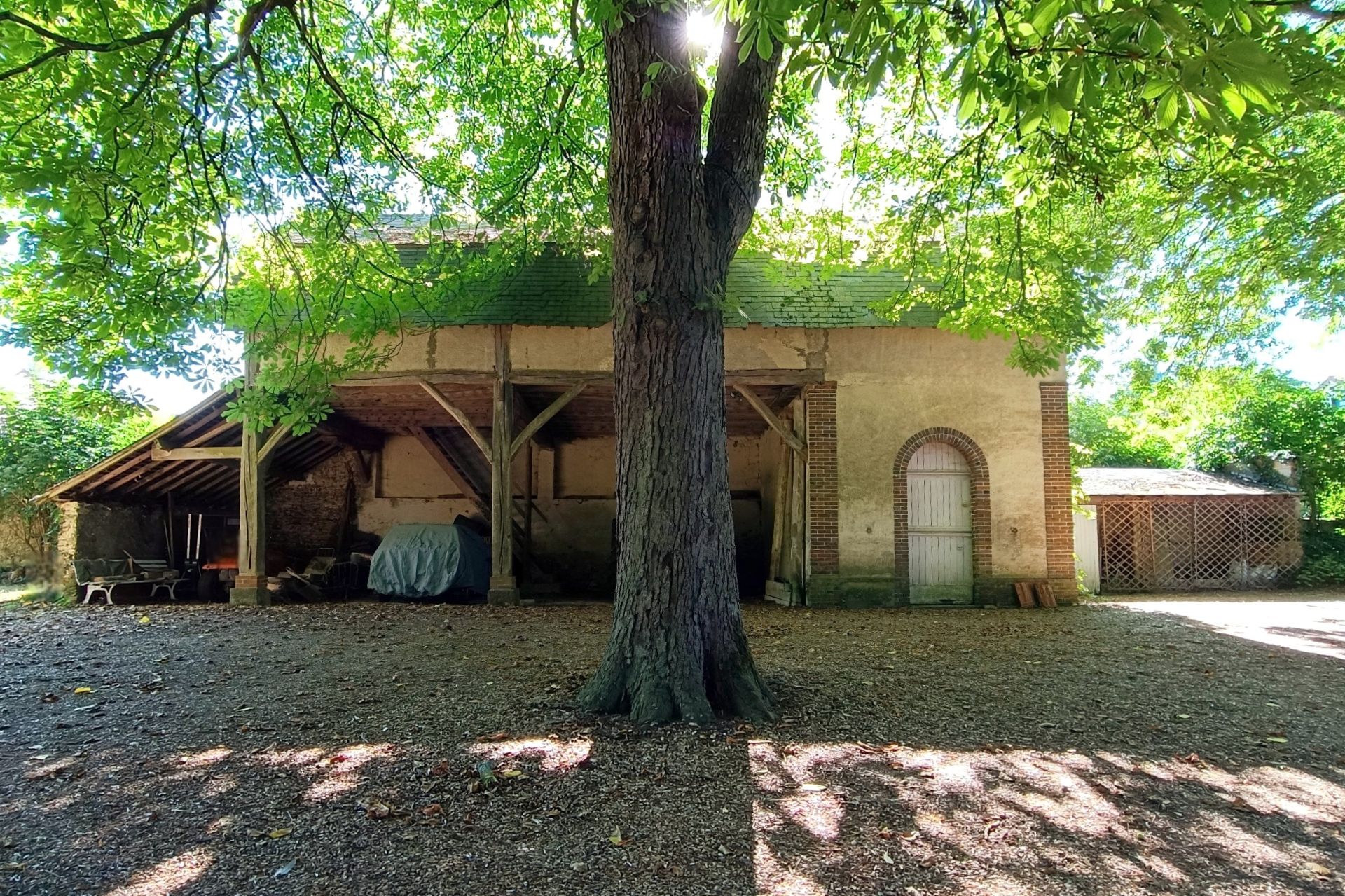 propriété 13 Pièces en vente sur MAINTENON (28130)
