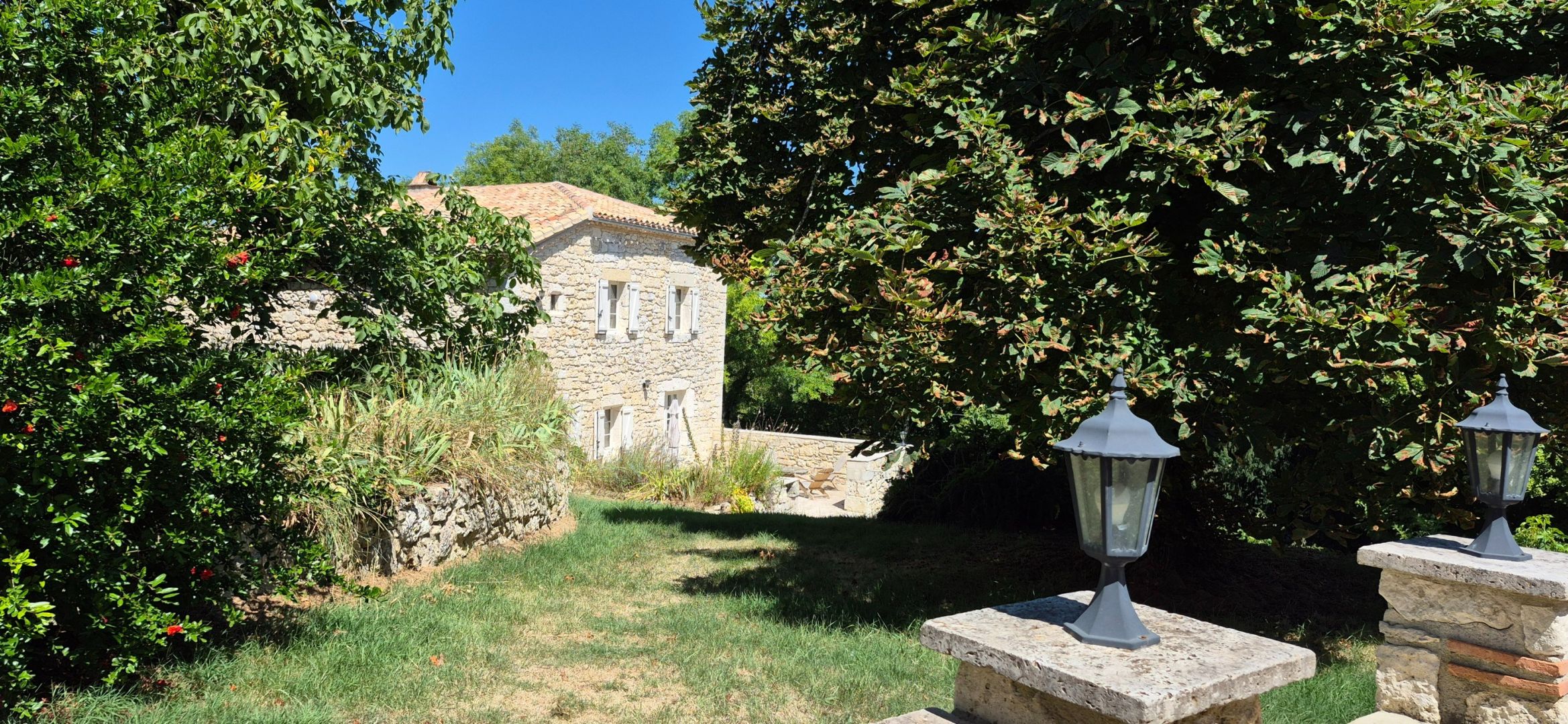 manor house 12 rooms for sale on ROQUECOR (82150)