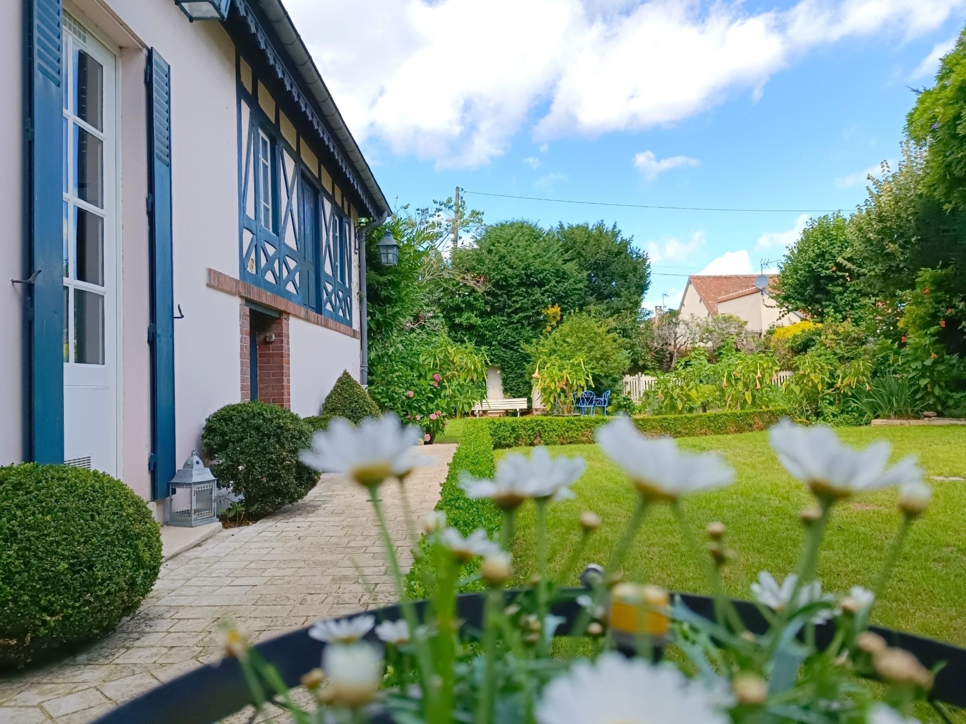 maison bourgeoise 10 Pièces en vente sur NOGENT LE ROI (28210)