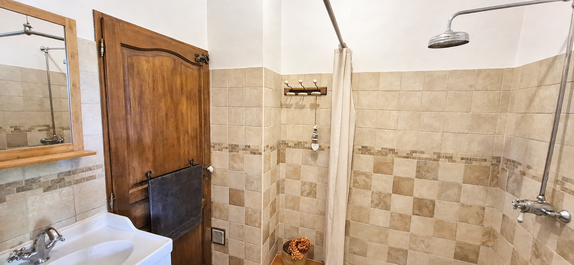  7 rooms for sale on BEAUVILLE (47470)