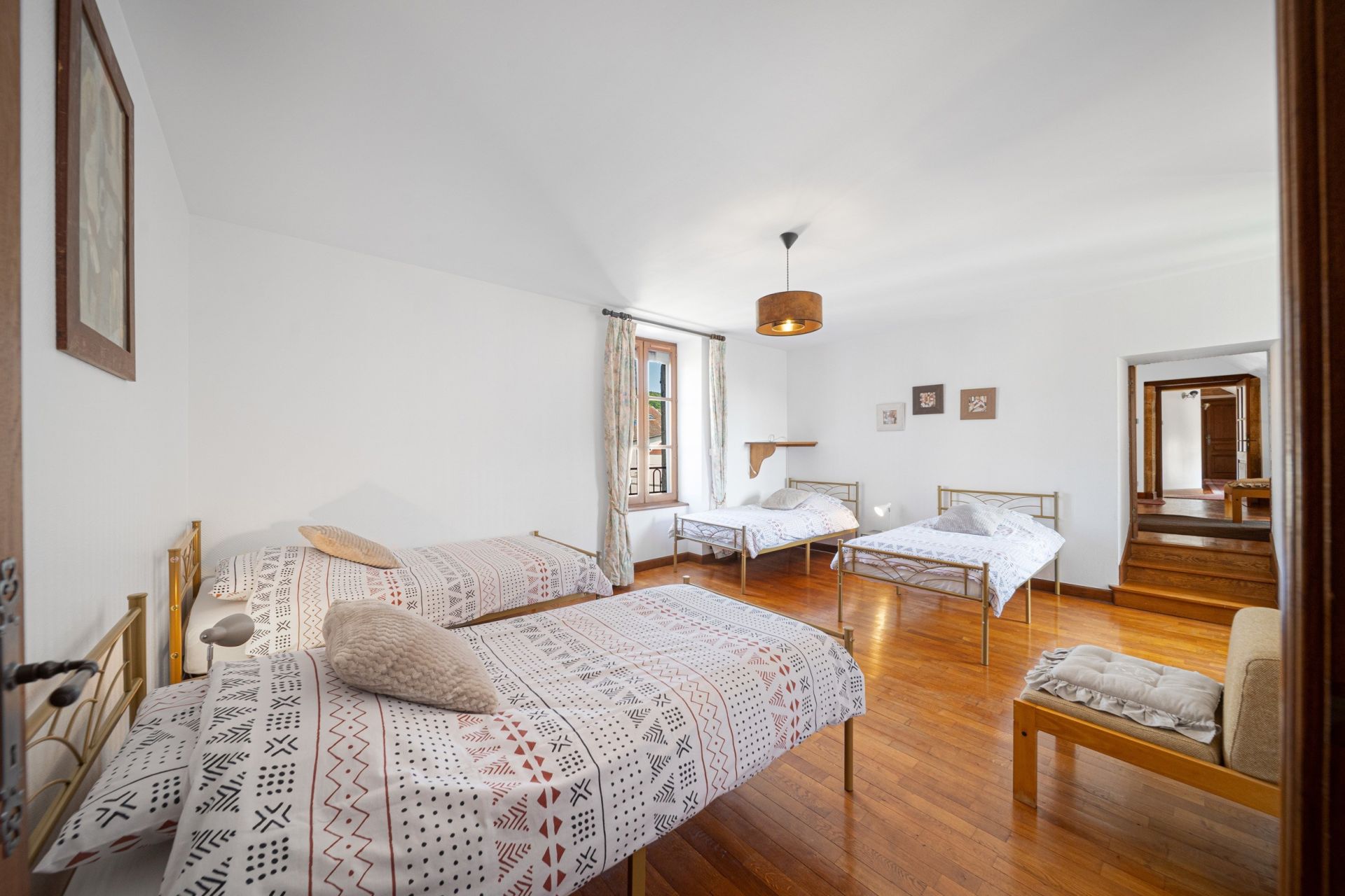 propriété 12 Pièces en vente sur CORCELLES LES MONTS (21160)