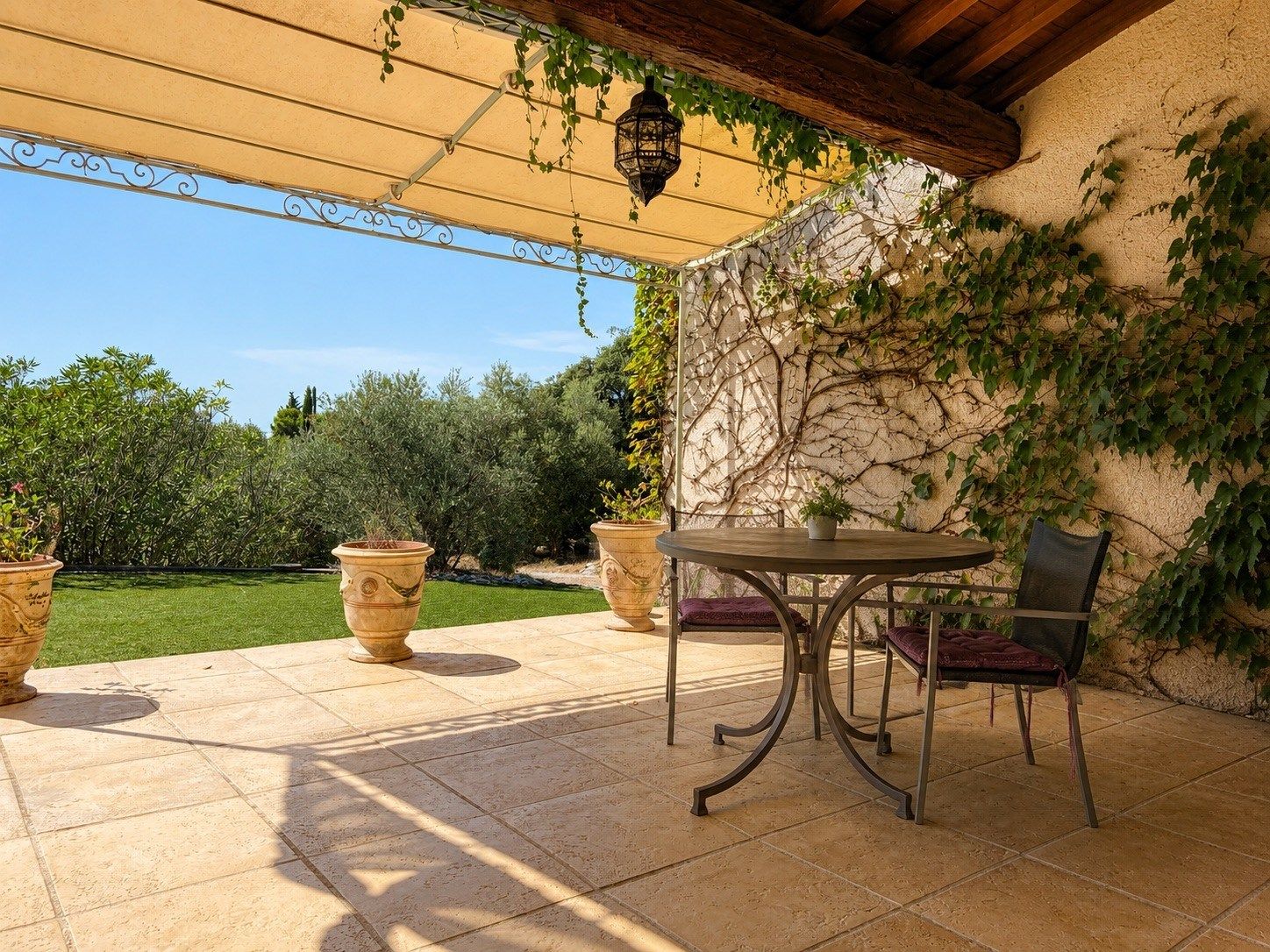 maison provençale 6 Pièces en vente sur NIMES (30000)