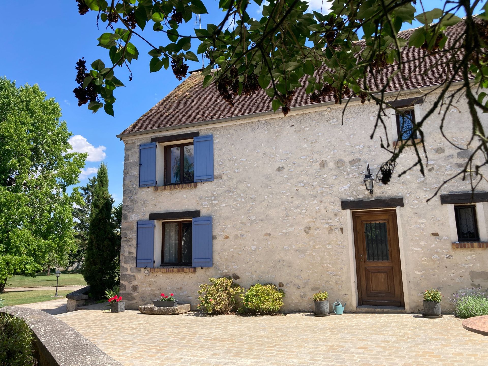 corps de ferme 7 Pièces en vente sur ROZAY EN BRIE (77540)