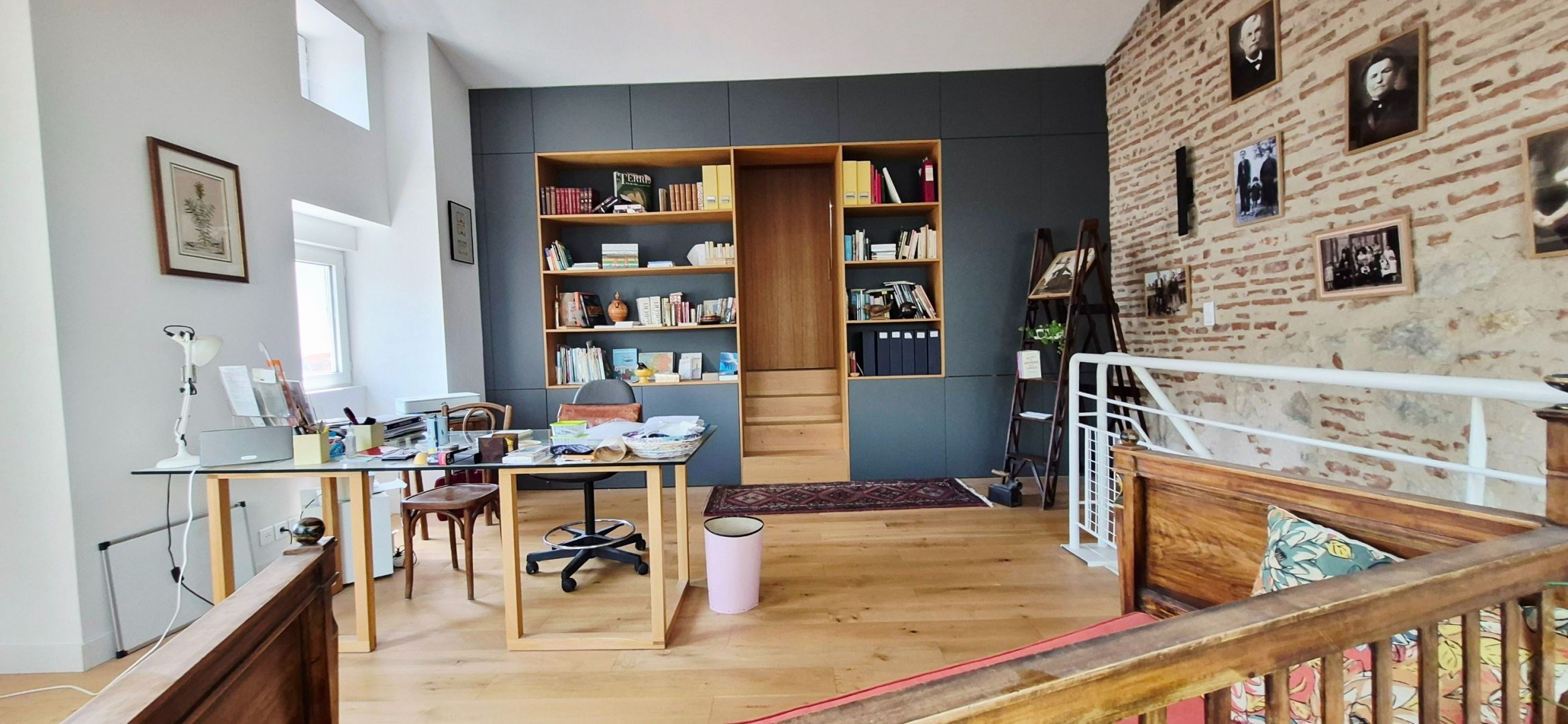apartment 4 rooms for sale on CAHORS (46000)