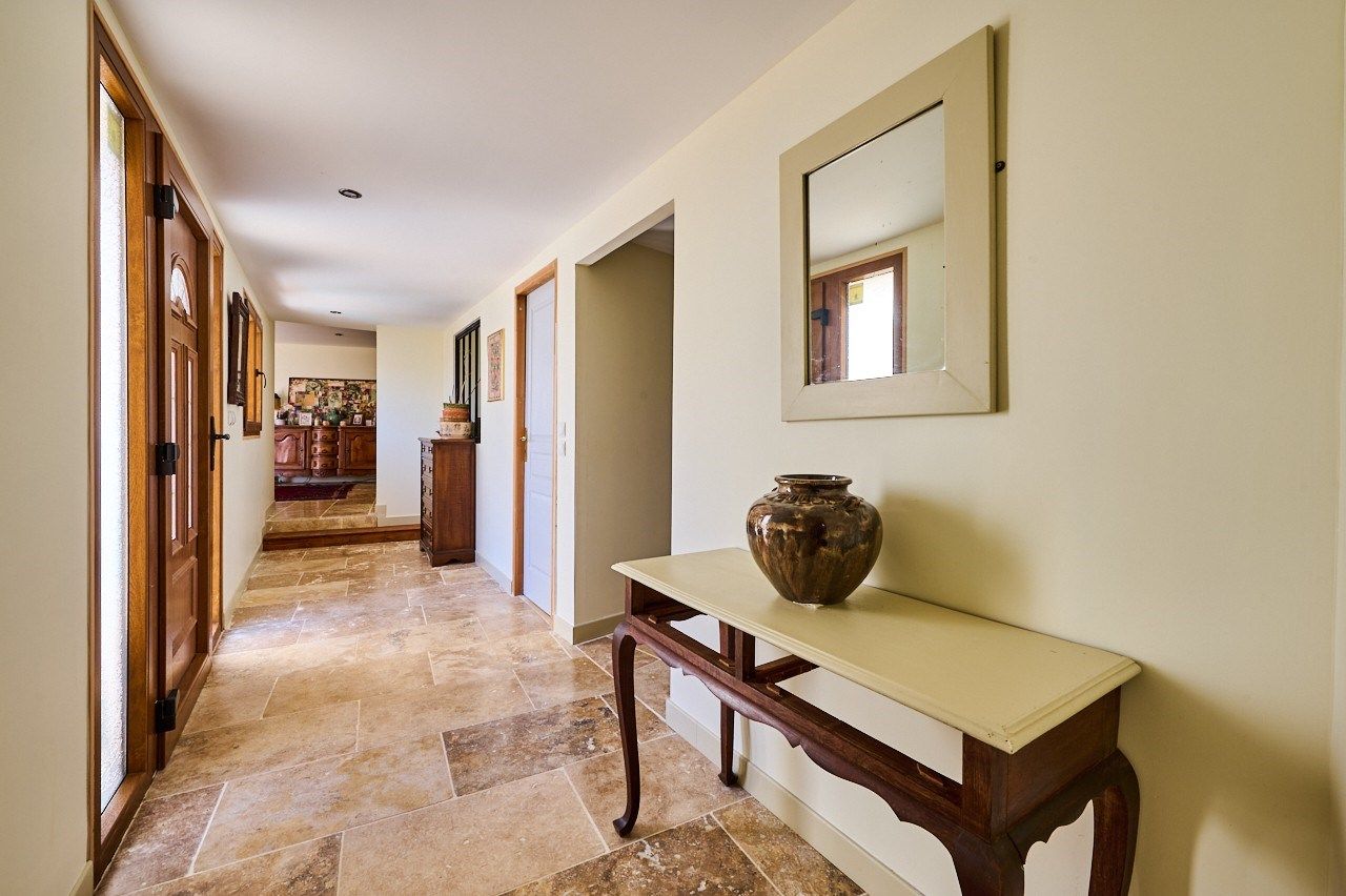 maison 6 Pièces en vente sur ST AMOUR BELLEVUE (71570)