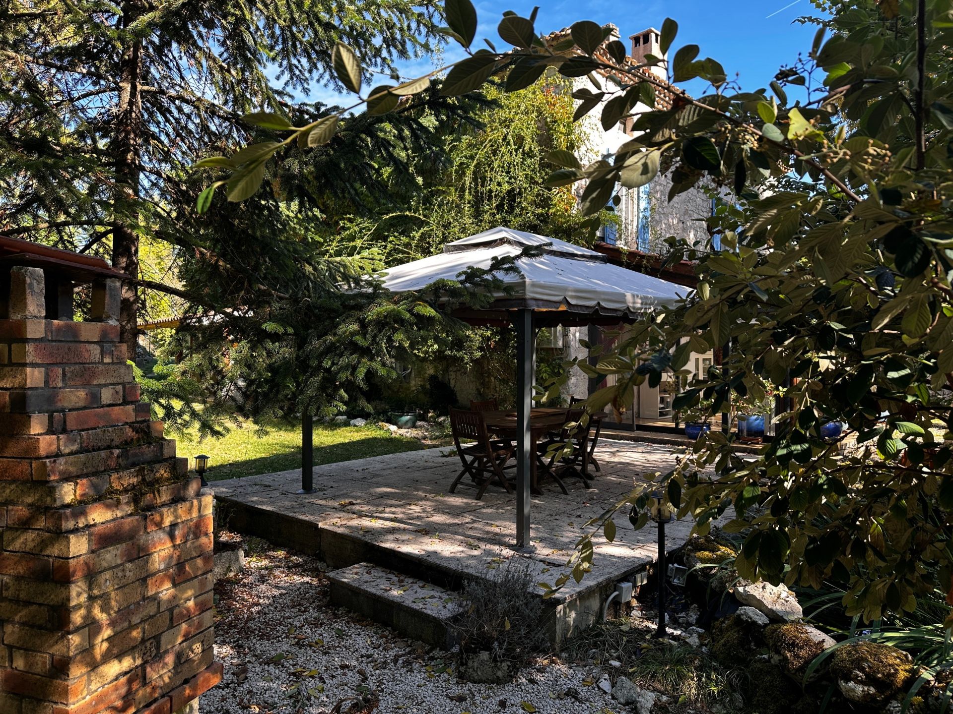 propriété 7 Pièces en vente sur ANTHE (47370)