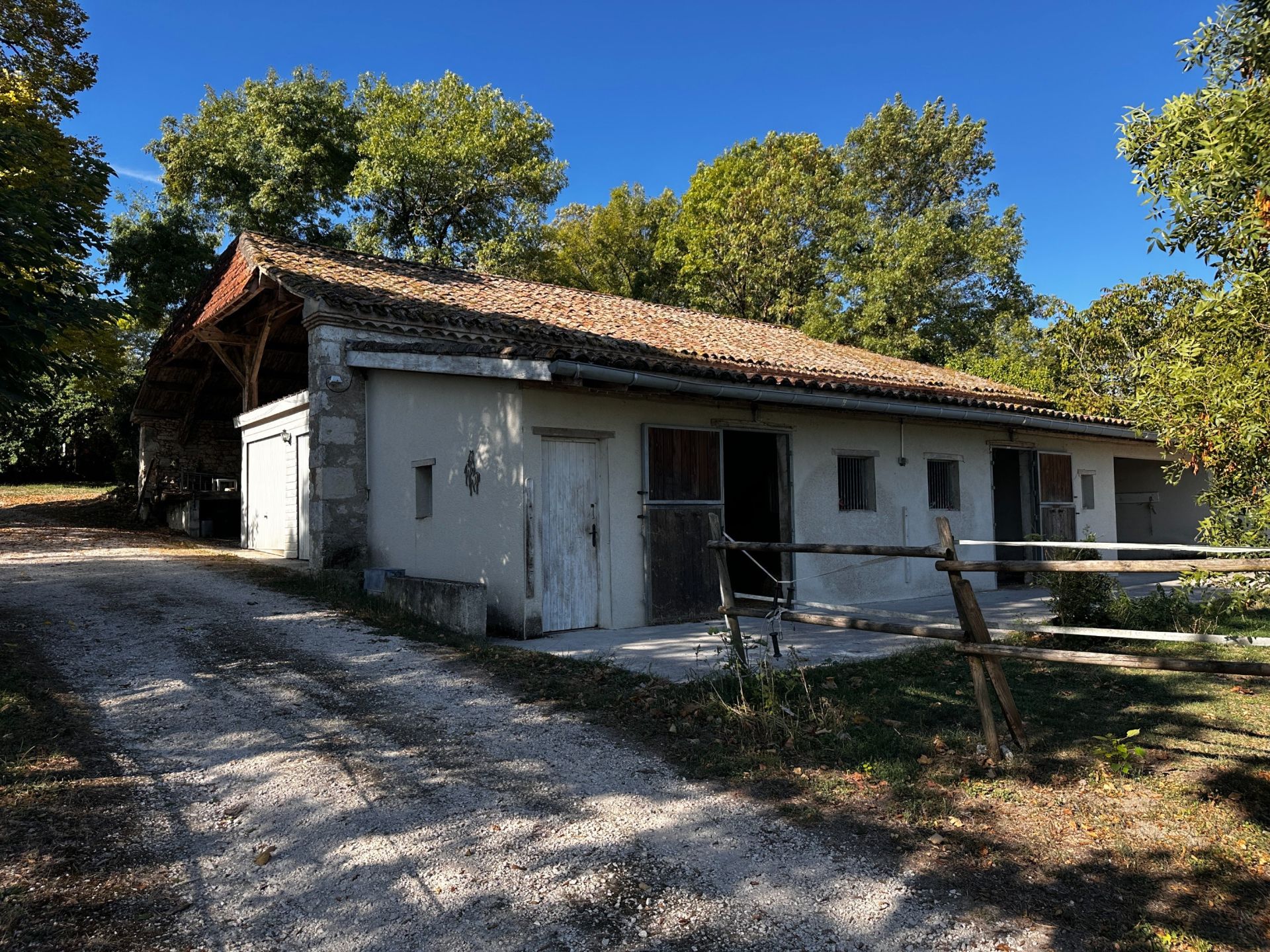 propriété 7 Pièces en vente sur ANTHE (47370)