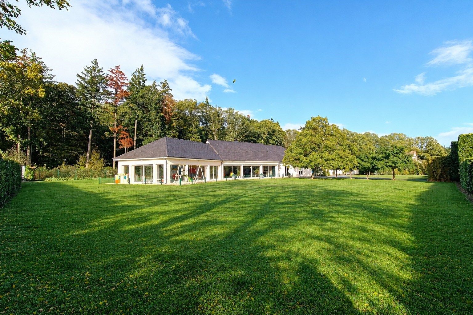 Maison 6 pièces 311 m² · à Saint-André-de-l'Eure · 311 m² · 735 000 €