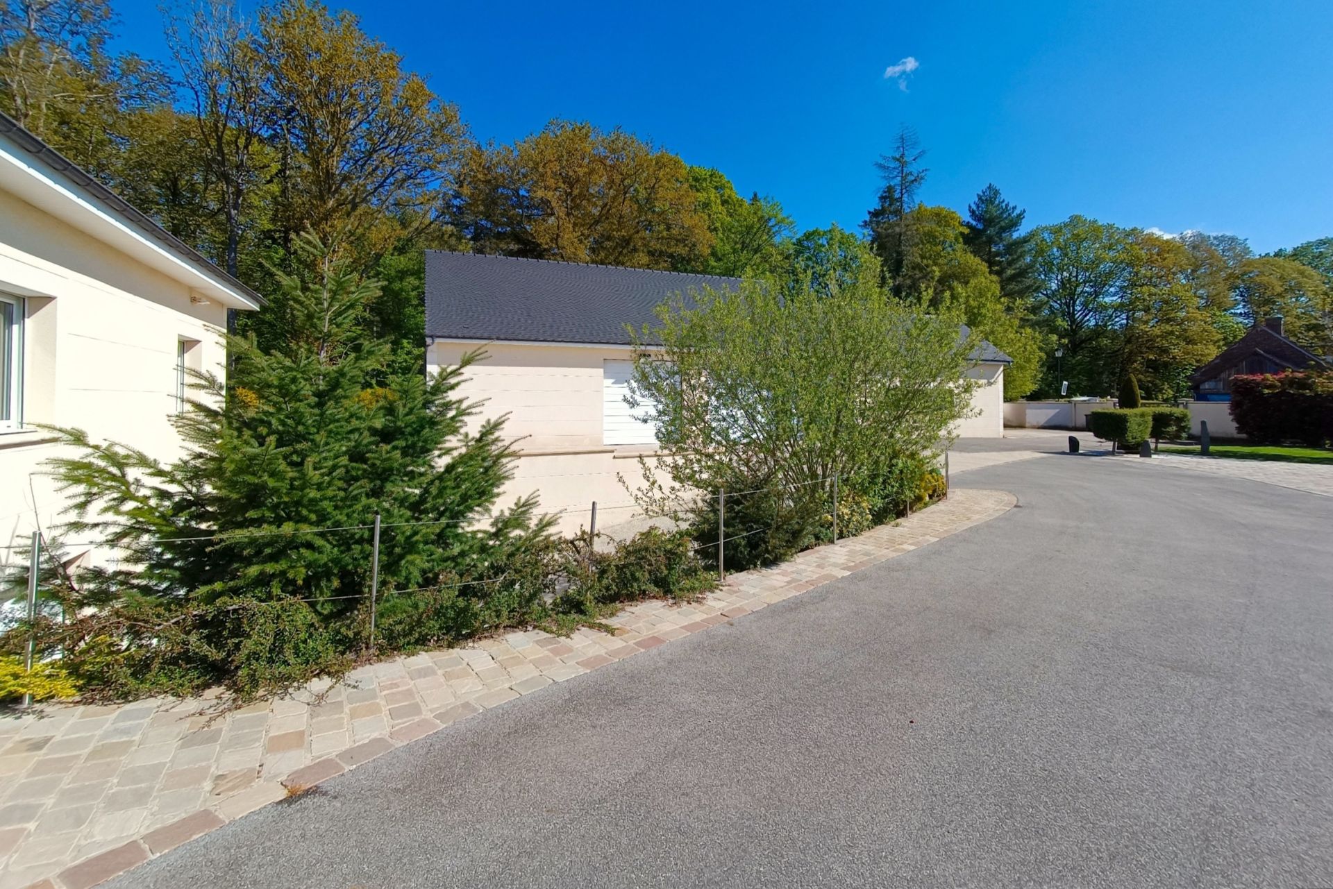 maison contemporaine 6 Pièces en vente sur ST ANDRE DE L EURE (27220)