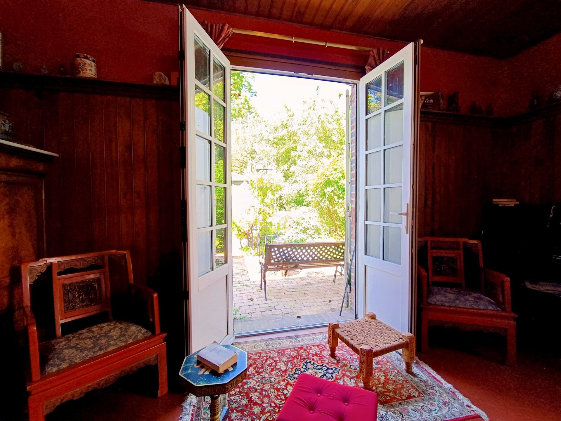 propriété 18 Pièces en vente sur CHERISY (28500)