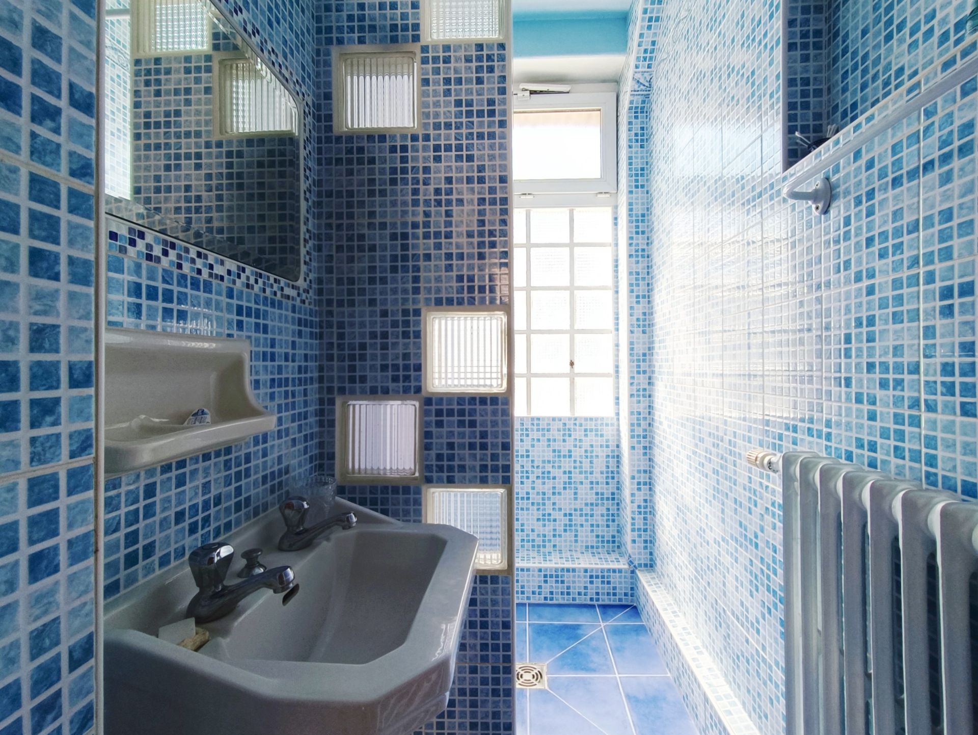 propriété 18 Pièces en vente sur CHERISY (28500)