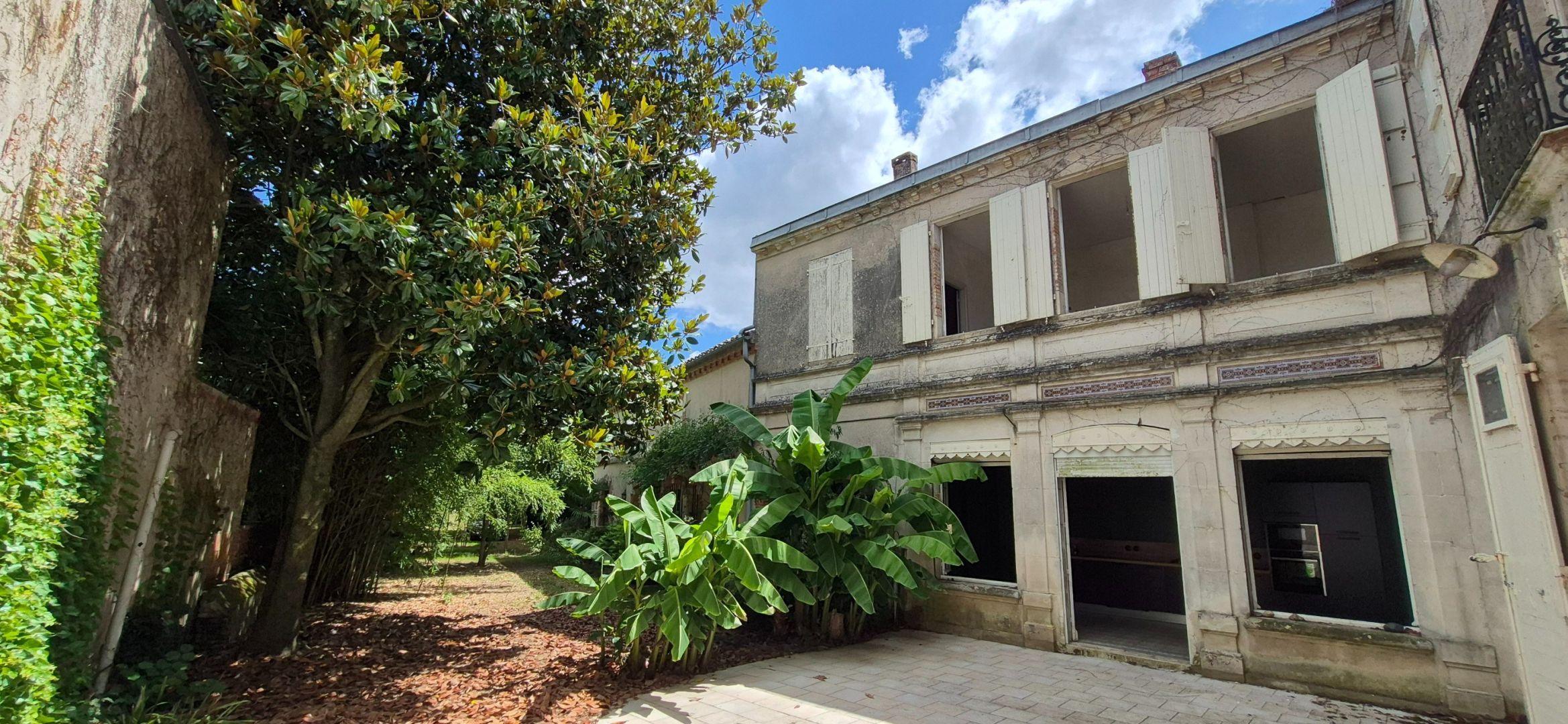 maison 12 Pièces en vente sur VALENCE D AGEN (82400)