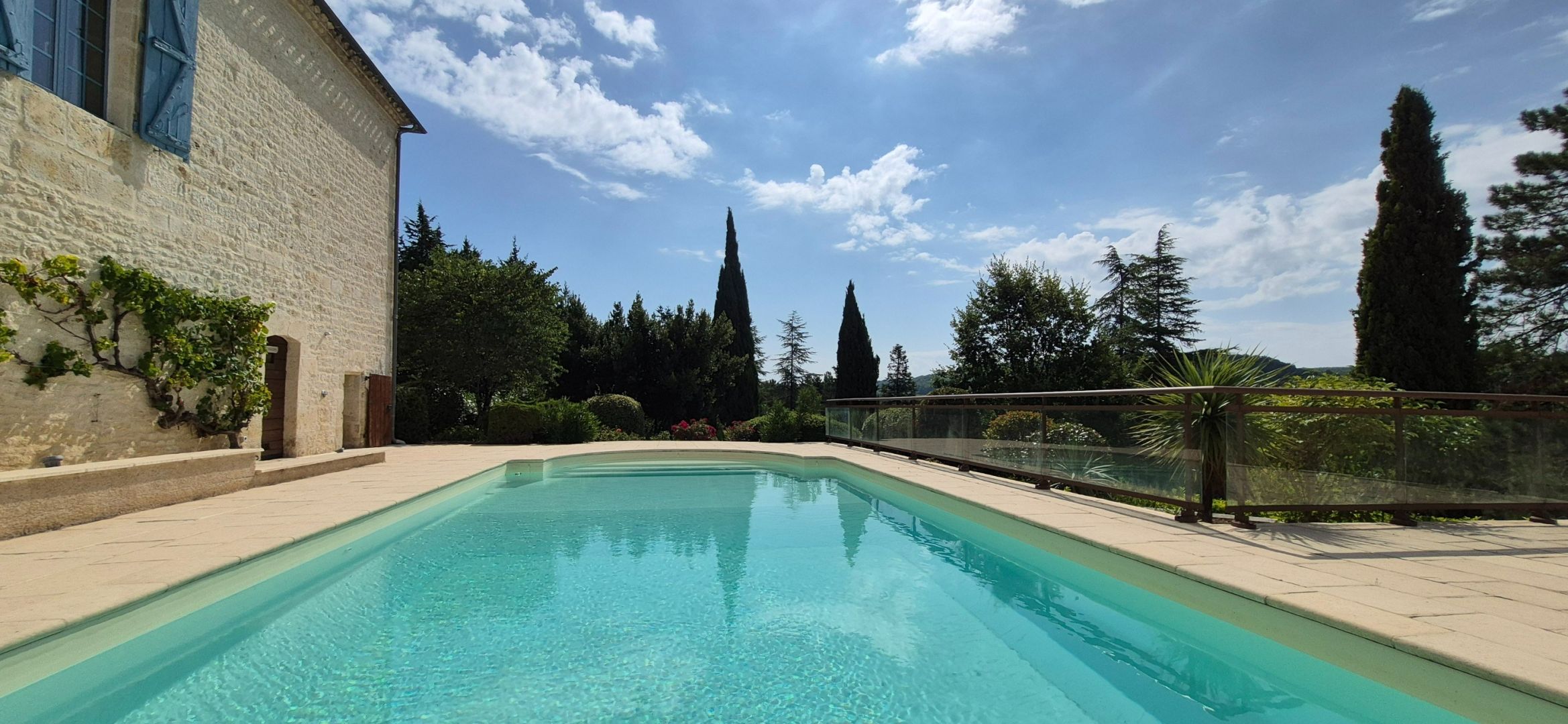 propriété 11 Pièces en vente sur MONTCUQ (46800)