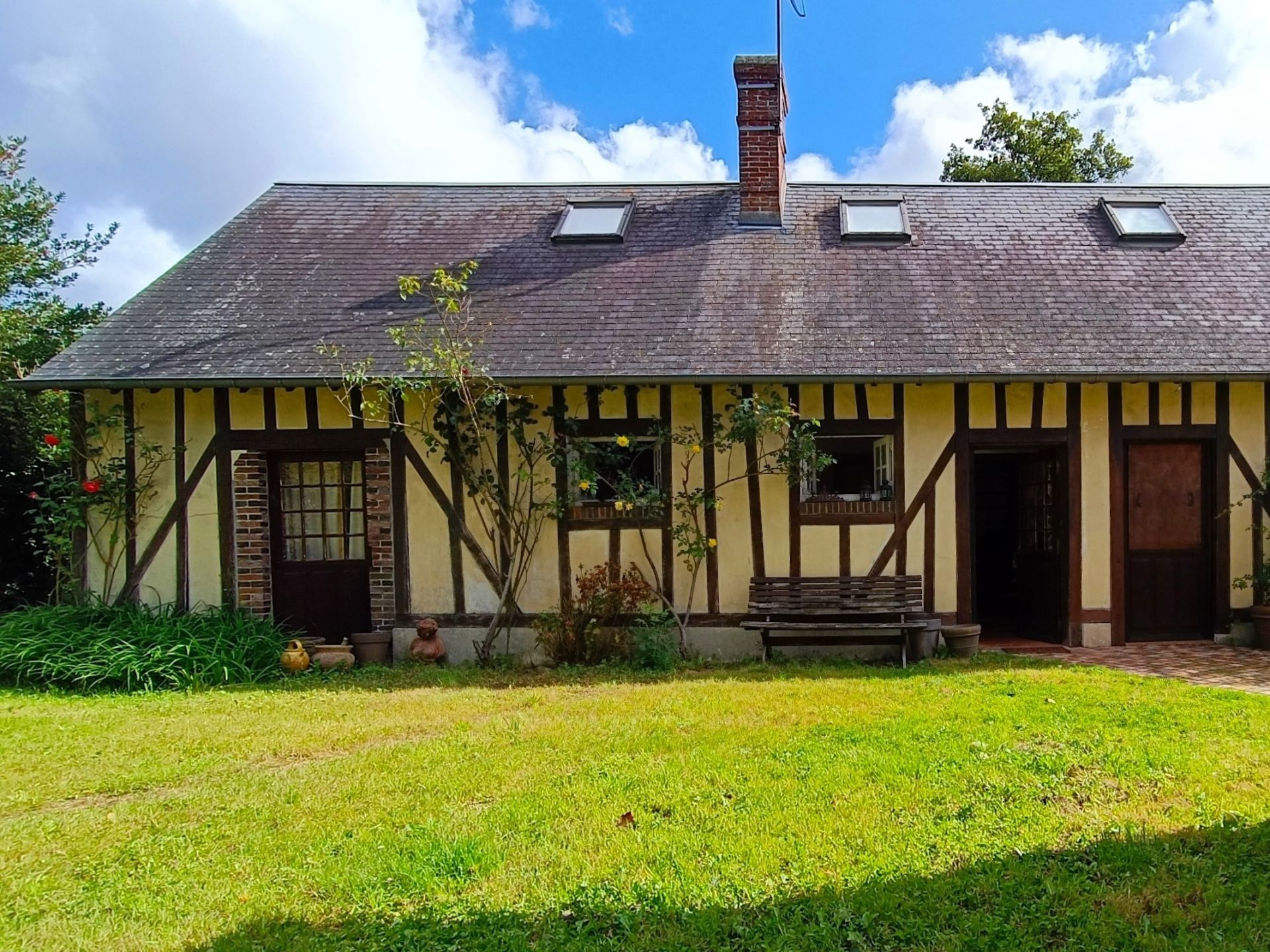 fermette 7 Pièces en vente sur VERNEUIL D AVRE ET D ITON (27130)