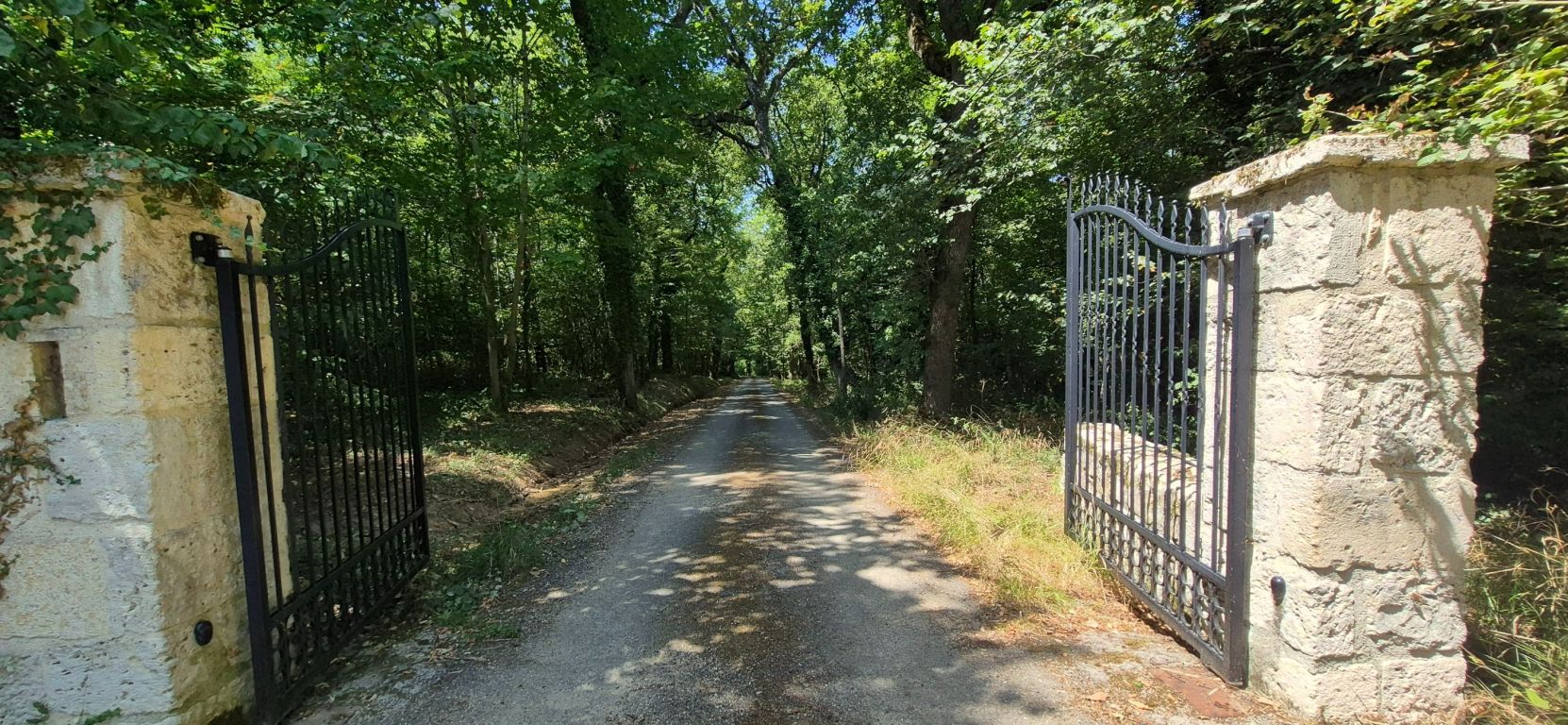 propriété 12 Pièces en vente sur AGEN (47000) - Plus de details