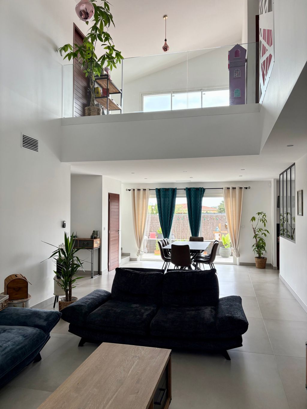 Vente Maison 6 Pièces 157 m² Saint-Génis-des-Fontaines